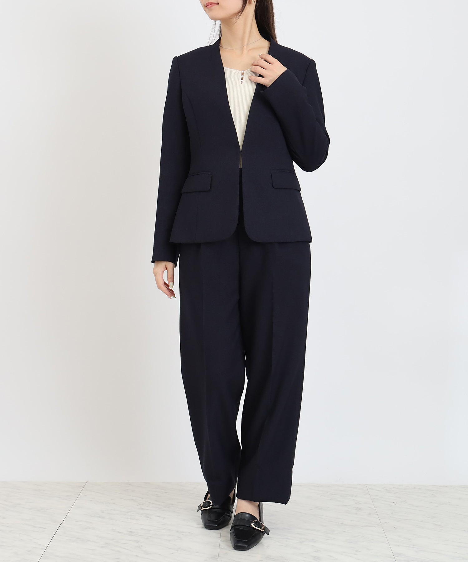 ネイビー model:160 着用サイズ:M
(ウール調ストレートパンツ着用)
