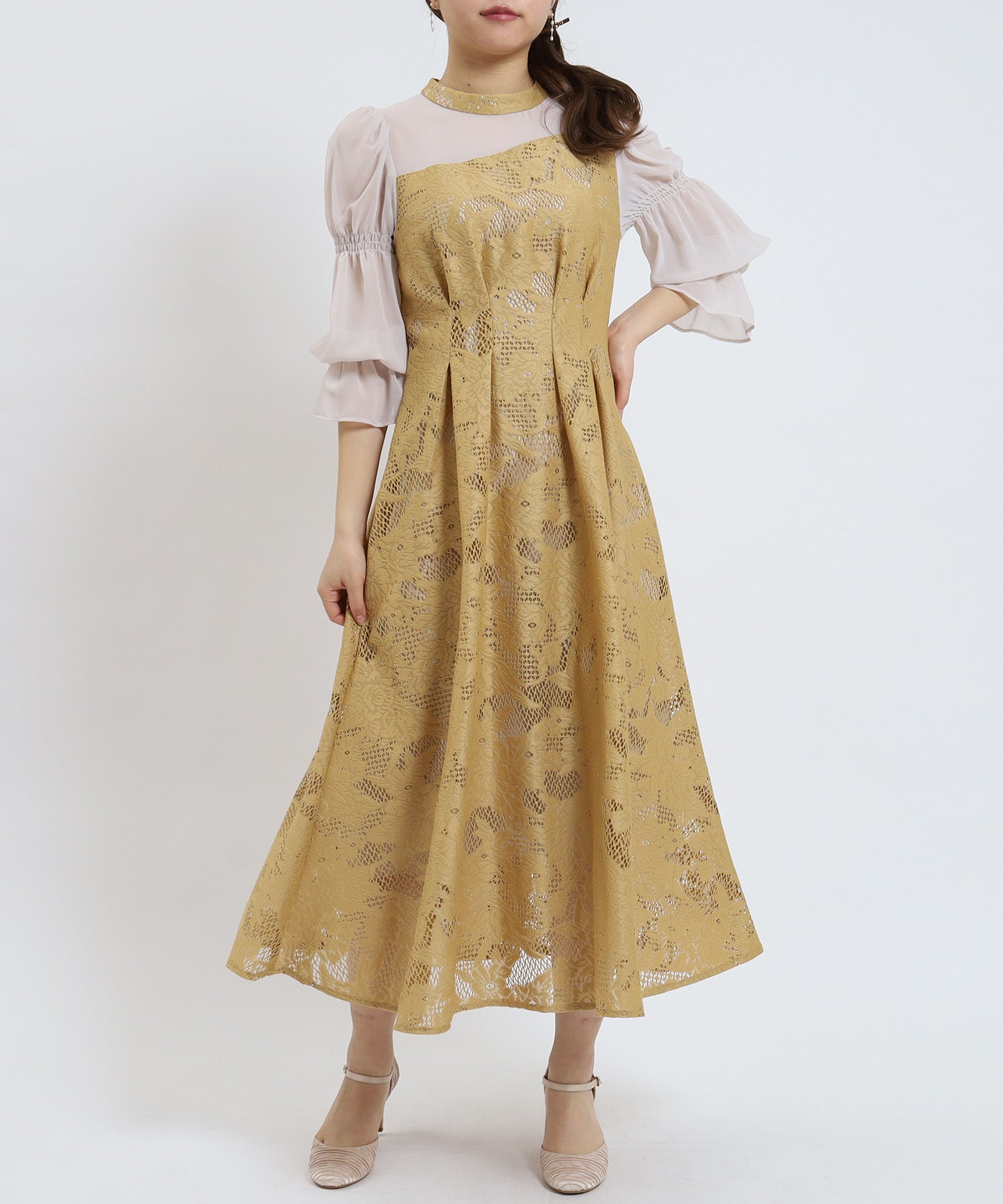 イエロー model:155cm/骨格ウェーブ 着用サイズ:M
