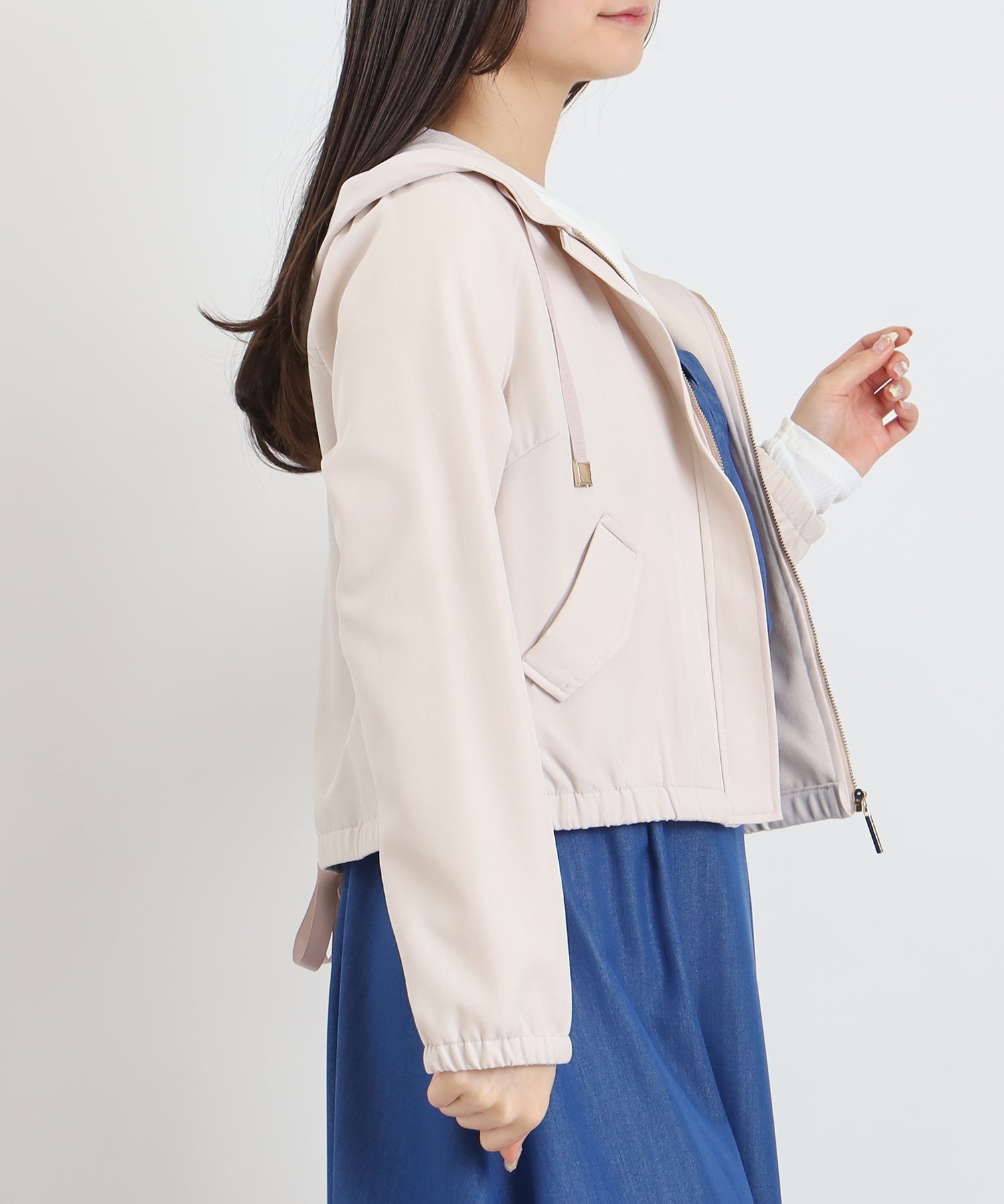 ピンクベージュ model:160 着用サイズ:M