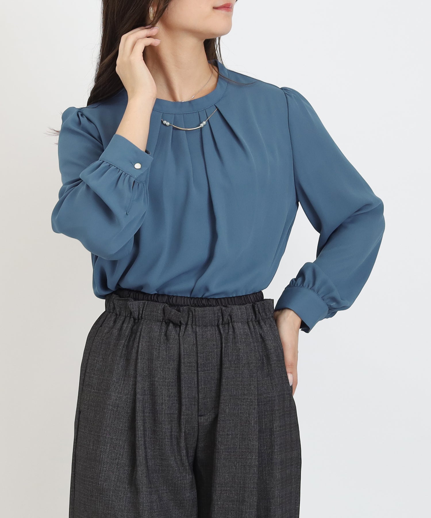 ダスティーブルー