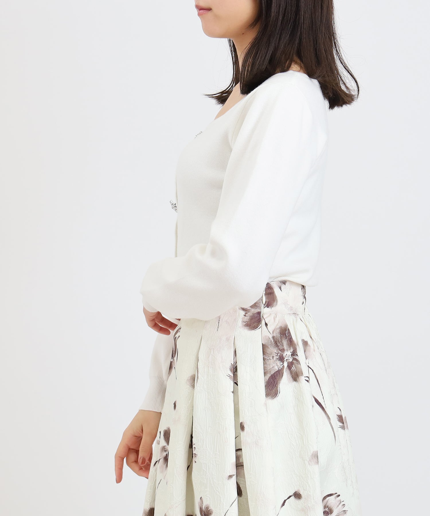 ホワイト model:156 着用サイズ:M