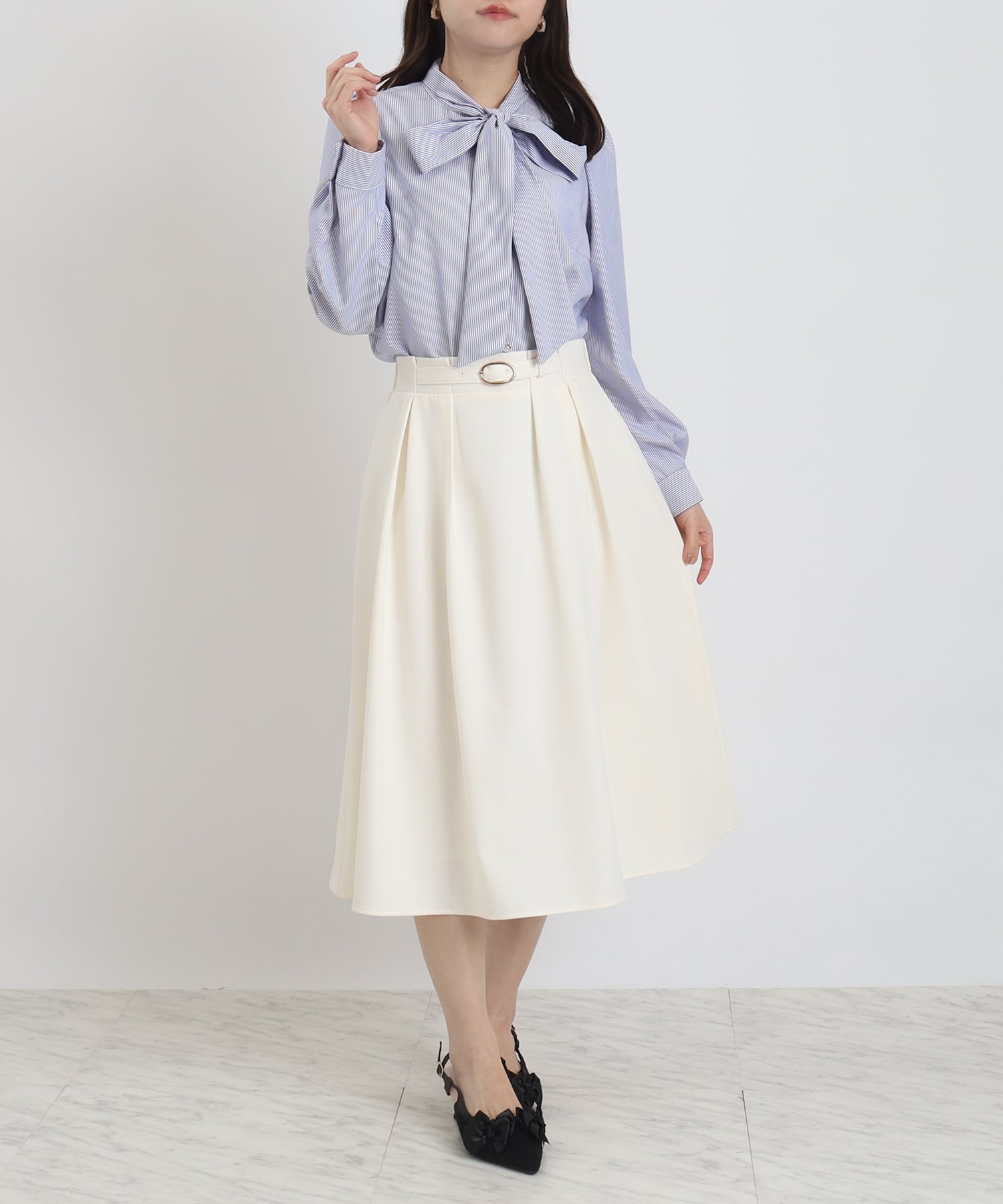 ホワイト×ブルー model:156 着用サイズ:M