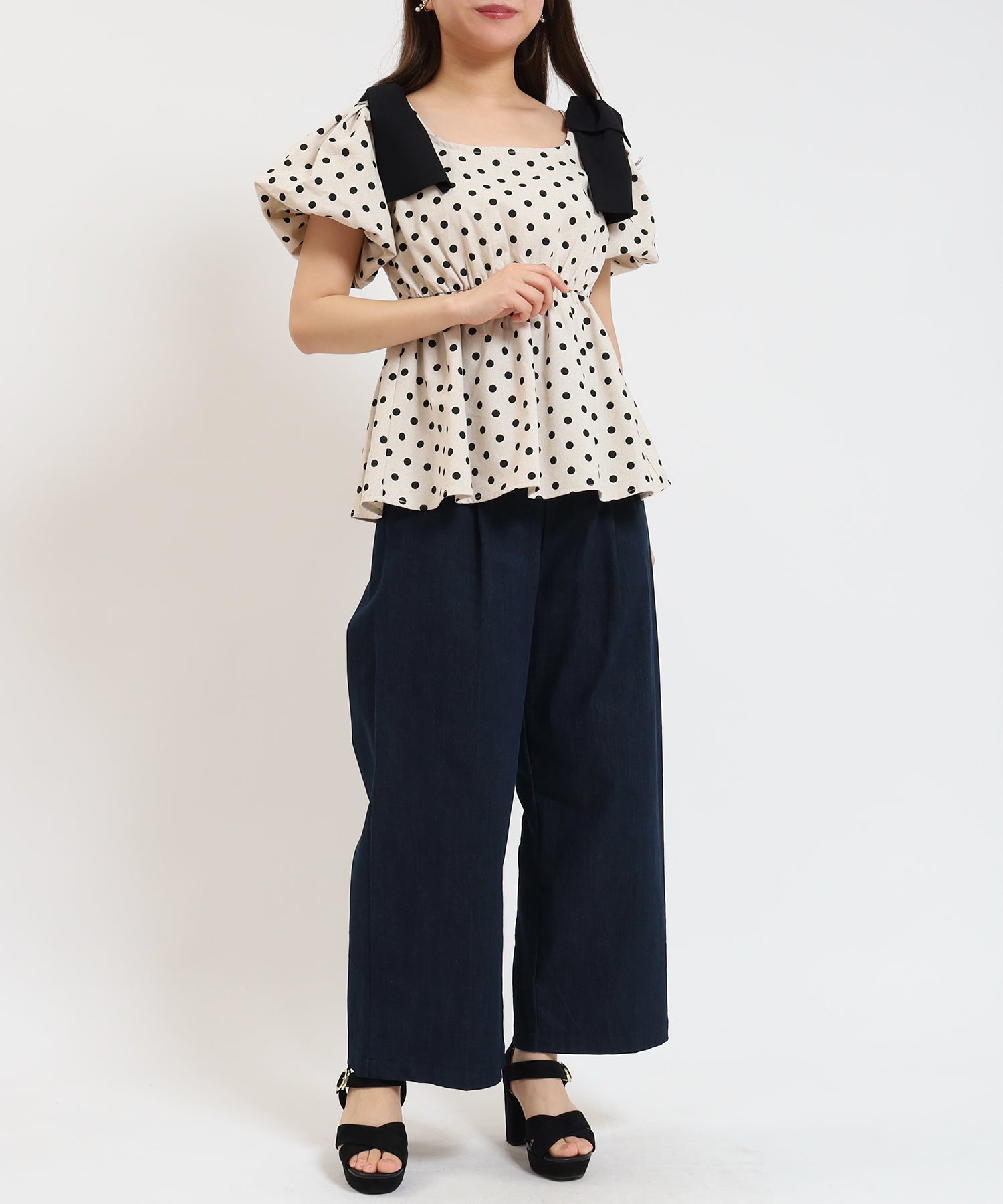 ベージュ model:155cm/骨格ウェーブ 着用サイズ:M