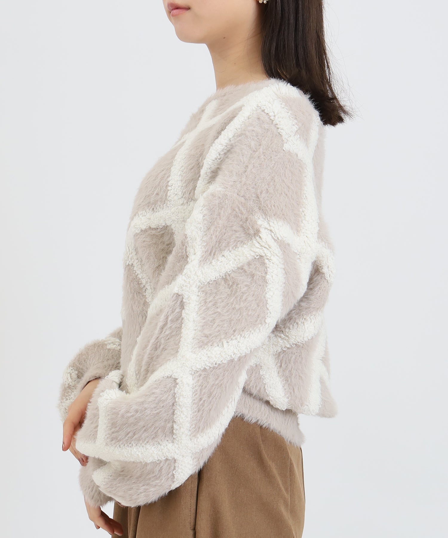 グレージュ model:156 着用サイズ:M