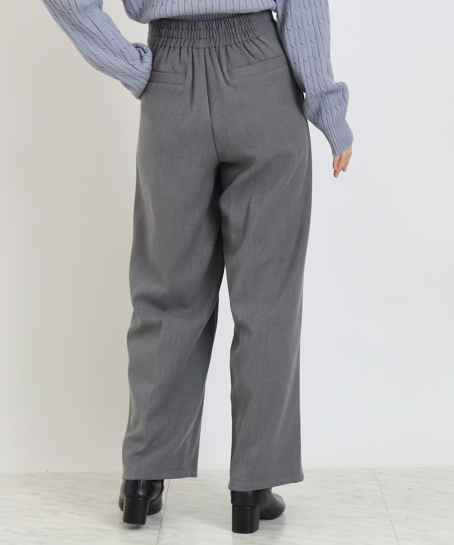 ライトグレー model:156 着用サイズ:S