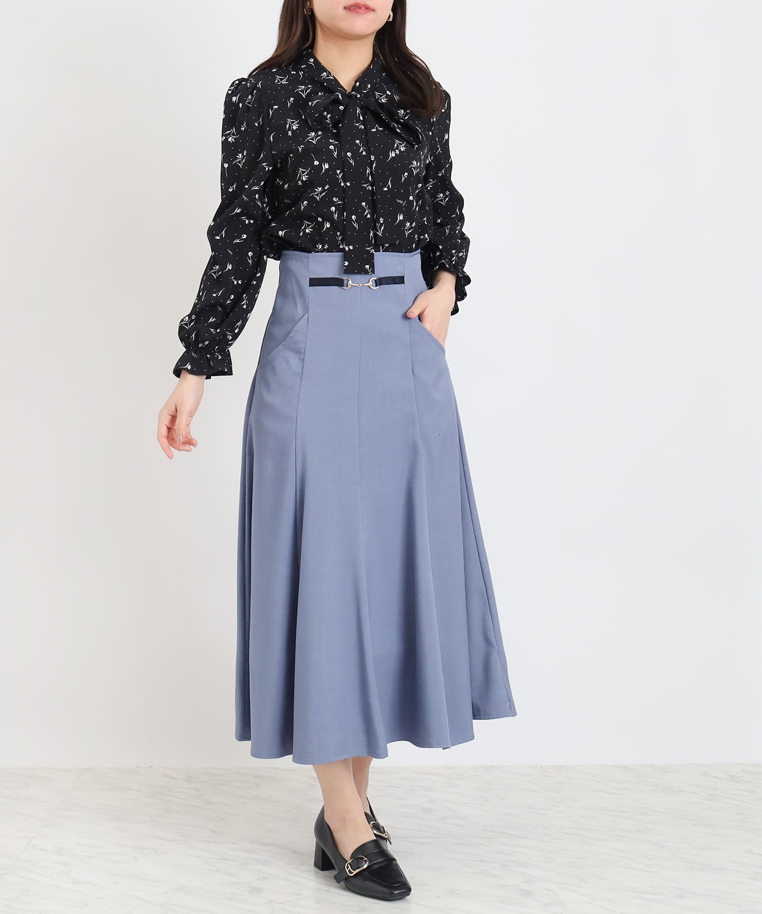 ブラック model:156㎝ 骨格ウェーブ 着用サイズ:S