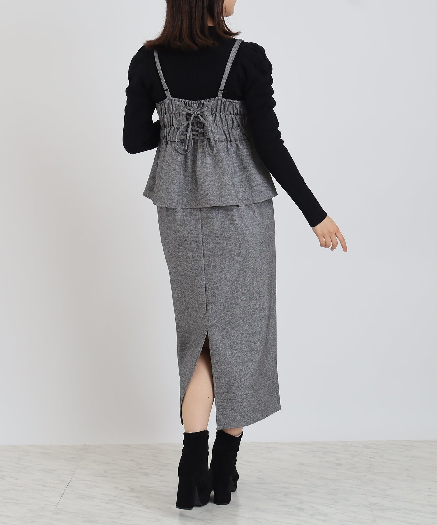 チャコール model:156cm 着用サイズ:M