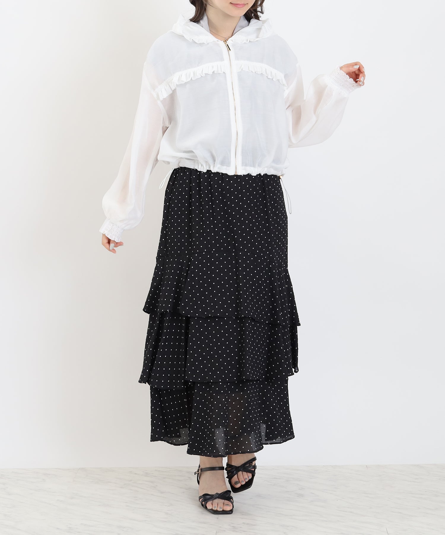 ホワイト model:160 着用サイズ:M