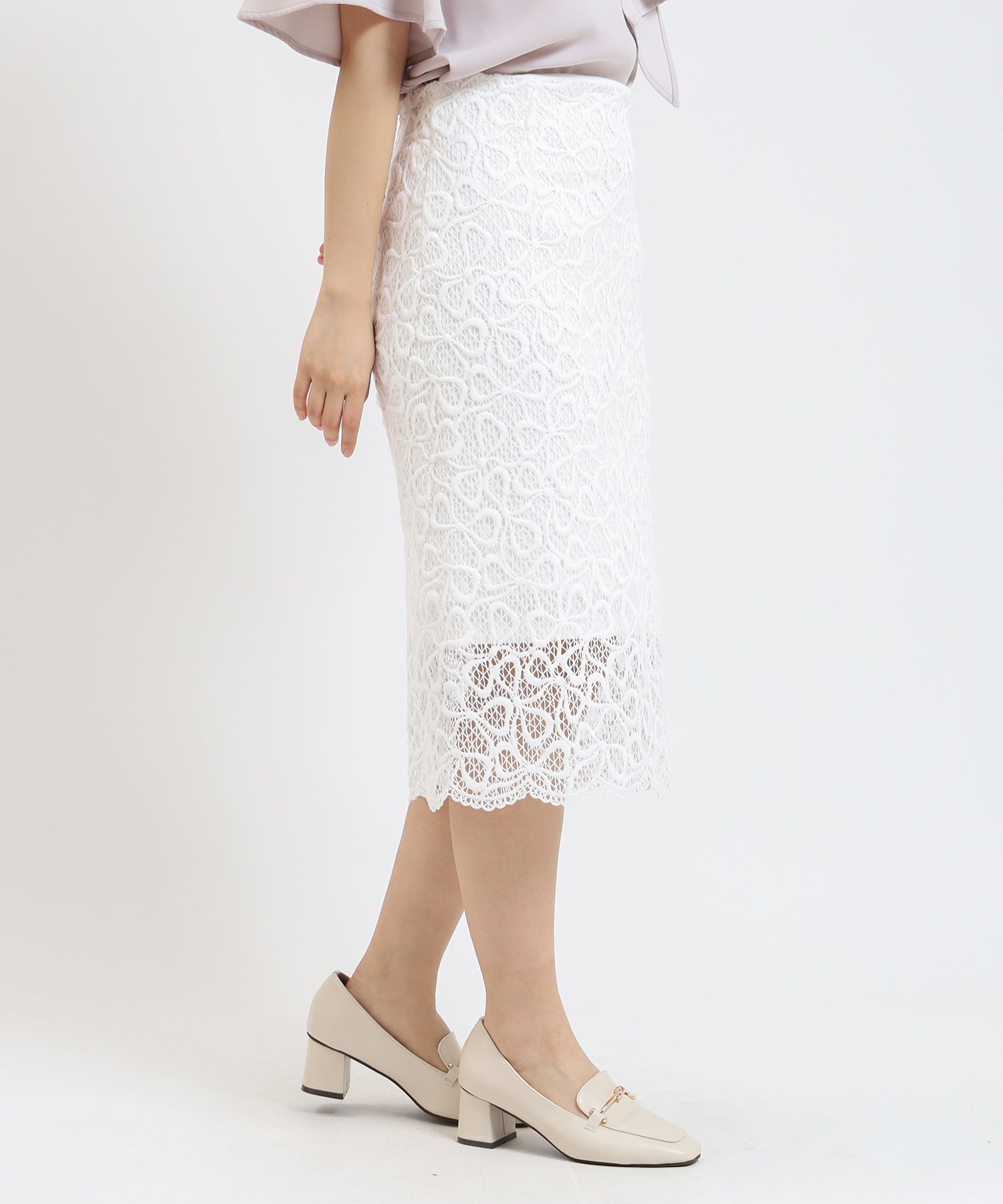 ホワイト model:155cm/骨格ウェーブ 着用サイズ:S