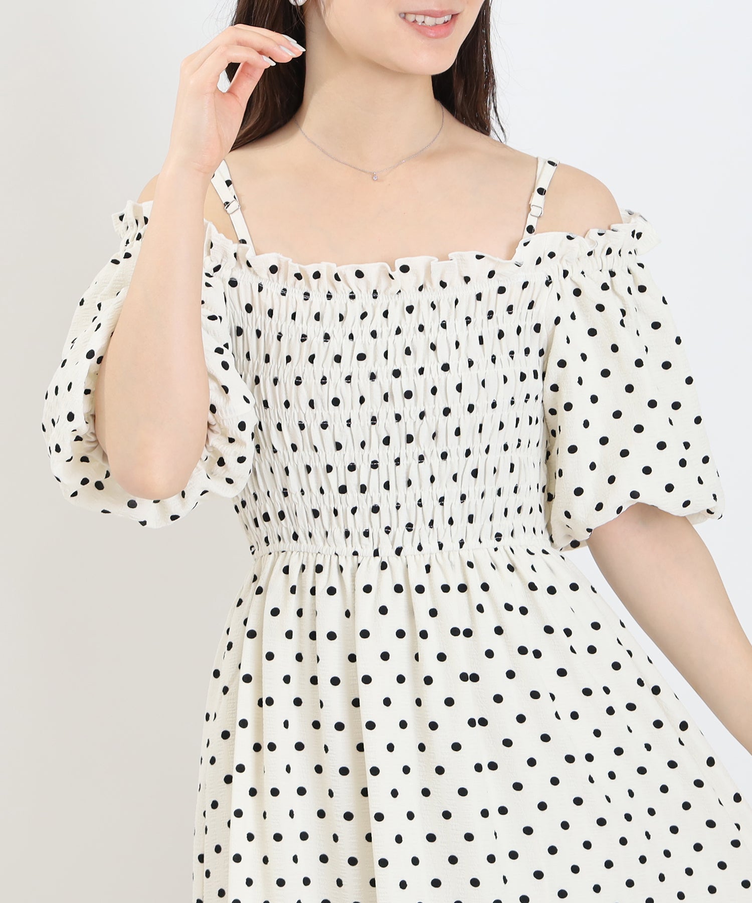 ベージュ model:160 着用サイズ:M