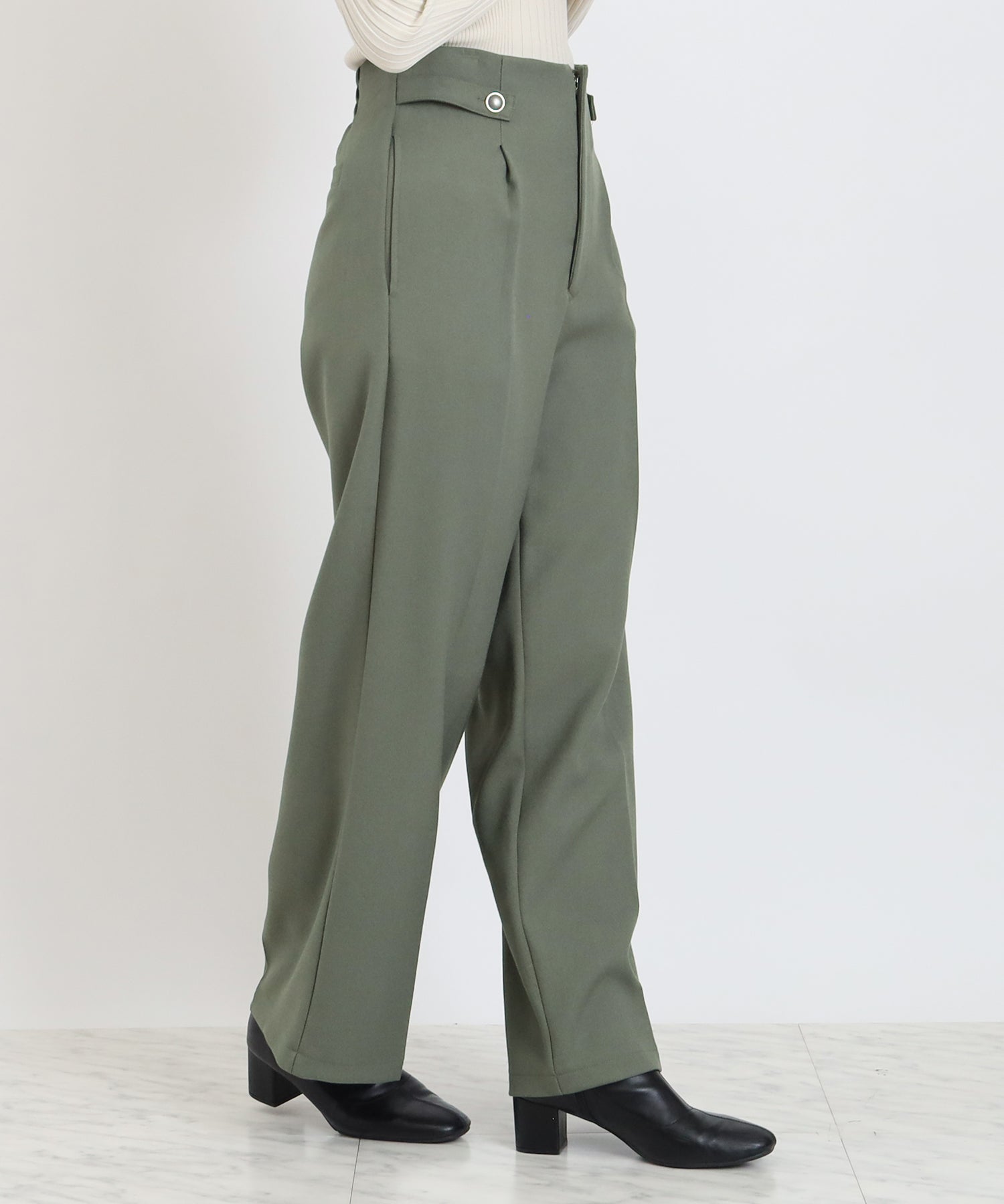 カーキ model:160 着用サイズ:M