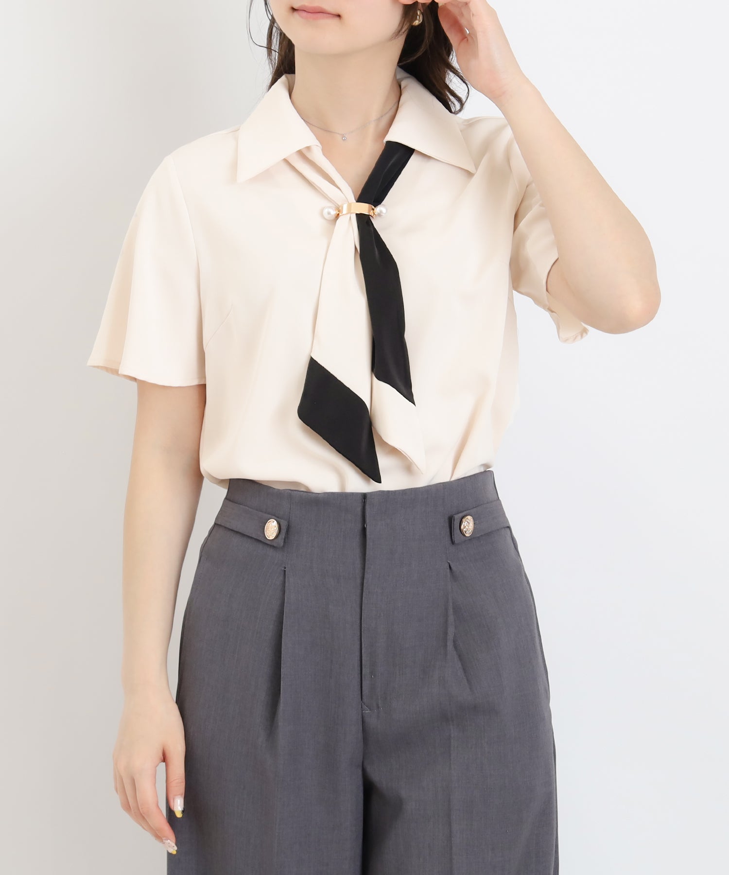 ベージュ model:160 着用サイズ:M