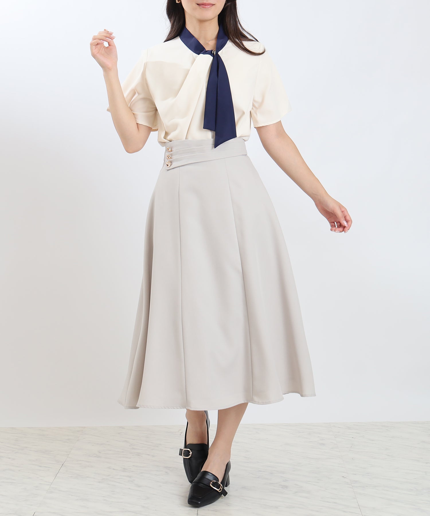 ホワイト×ネイビー model:160cm 着用サイズ:M