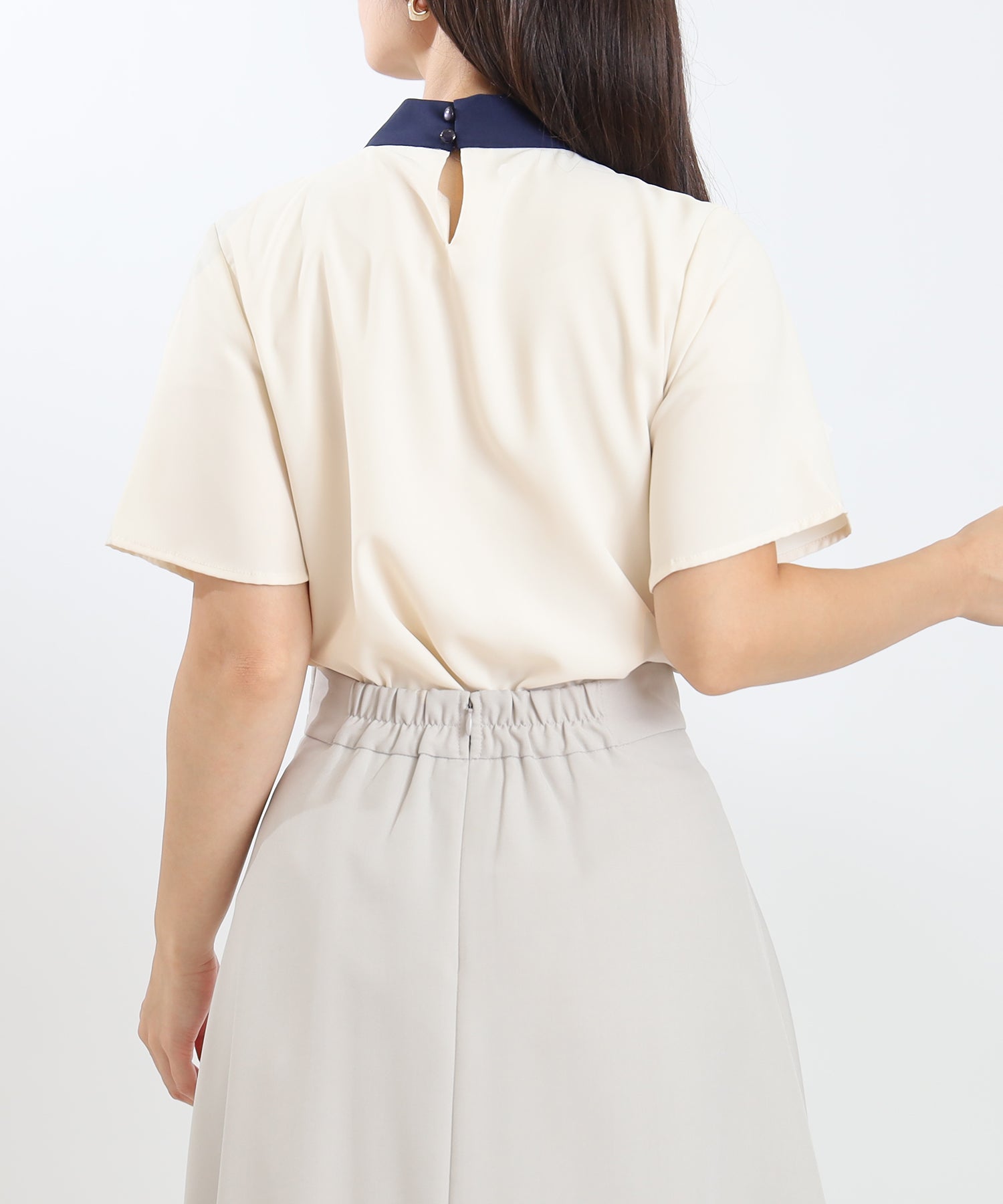 ホワイト×ネイビー model:160cm 着用サイズ:M