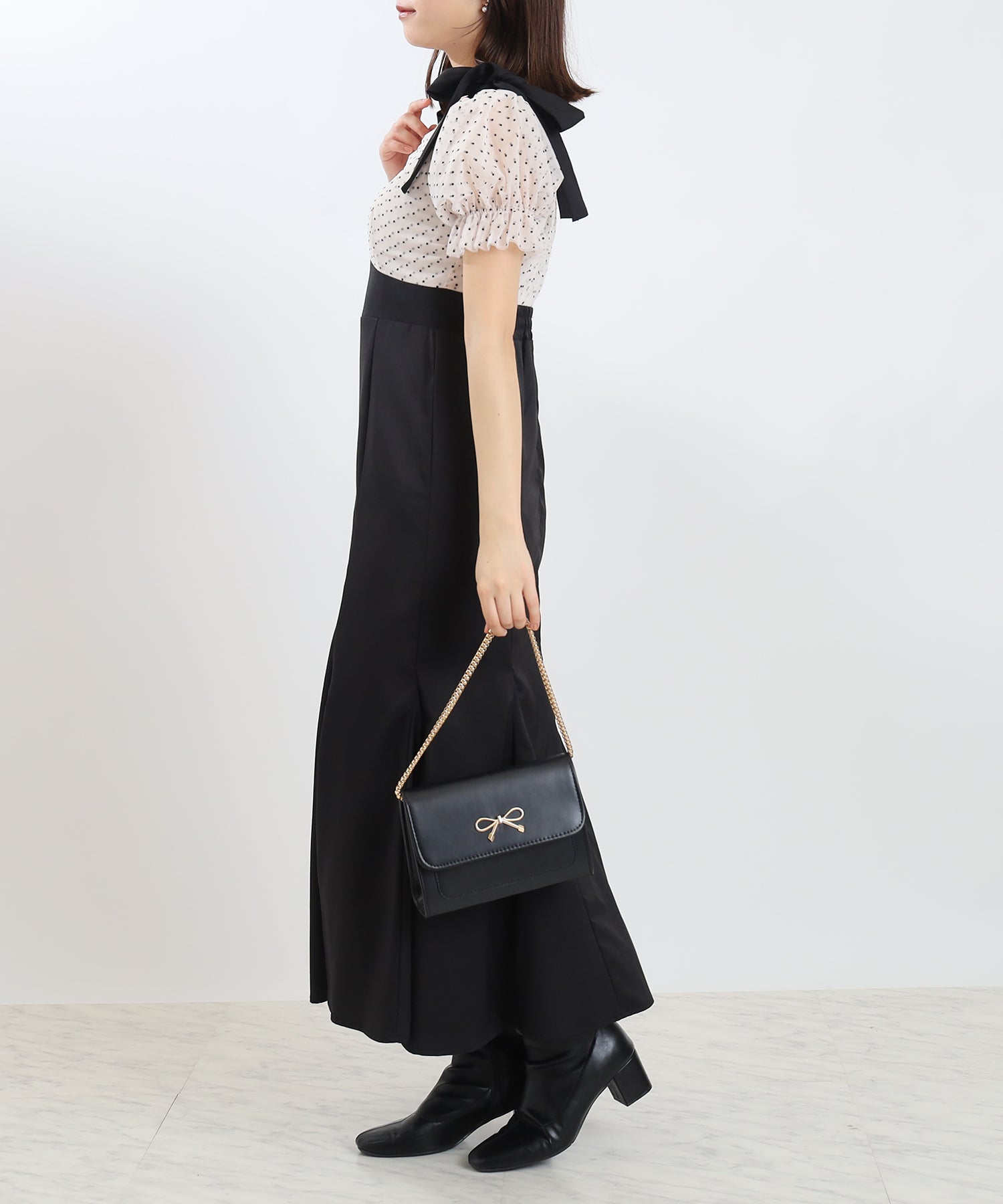 ベージュ model:156 着用サイズ:M