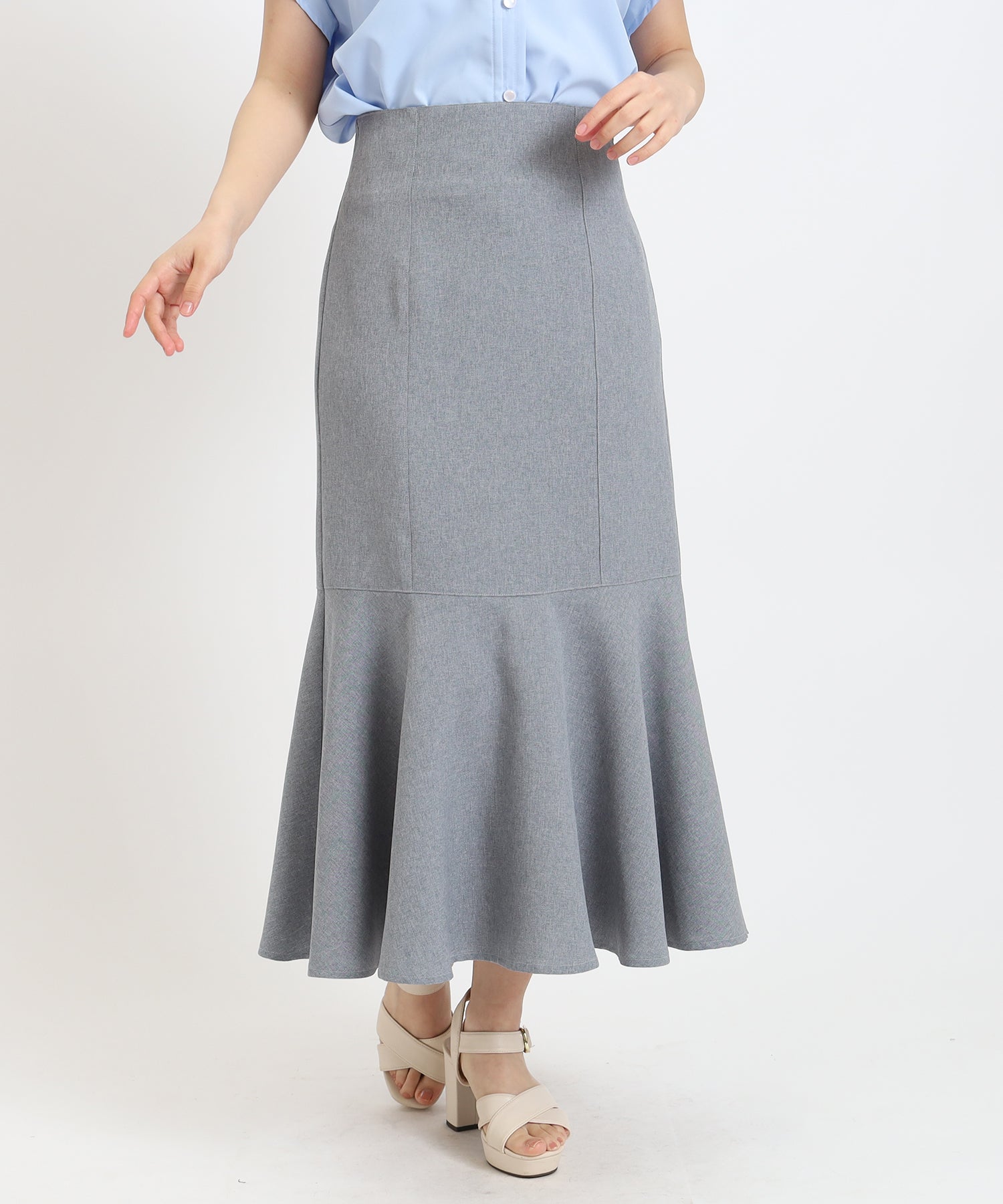 ライトグレー model:156 着用サイズ:M