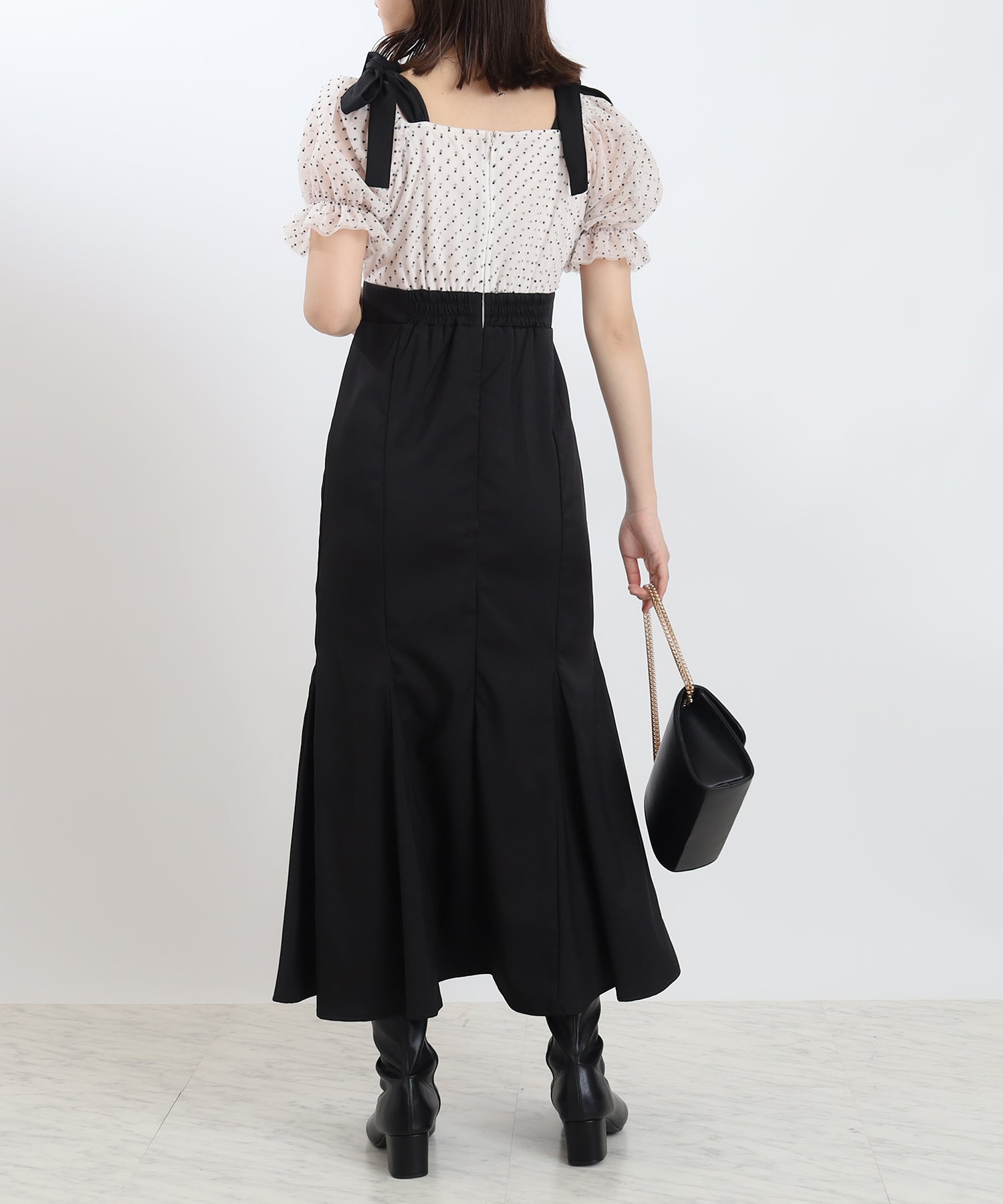 ベージュ model:156 着用サイズ:M