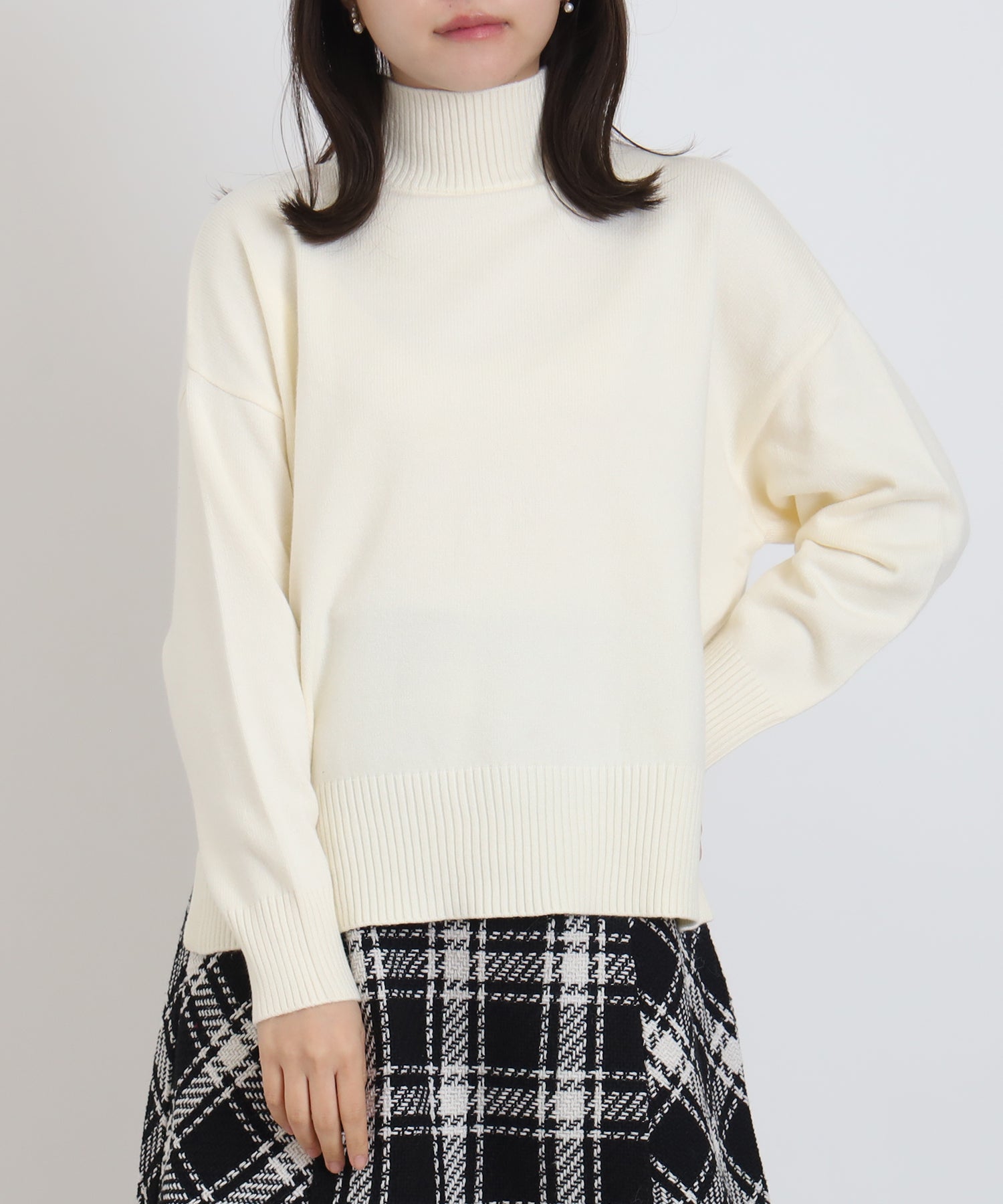 ホワイト model:156 着用サイズ:M