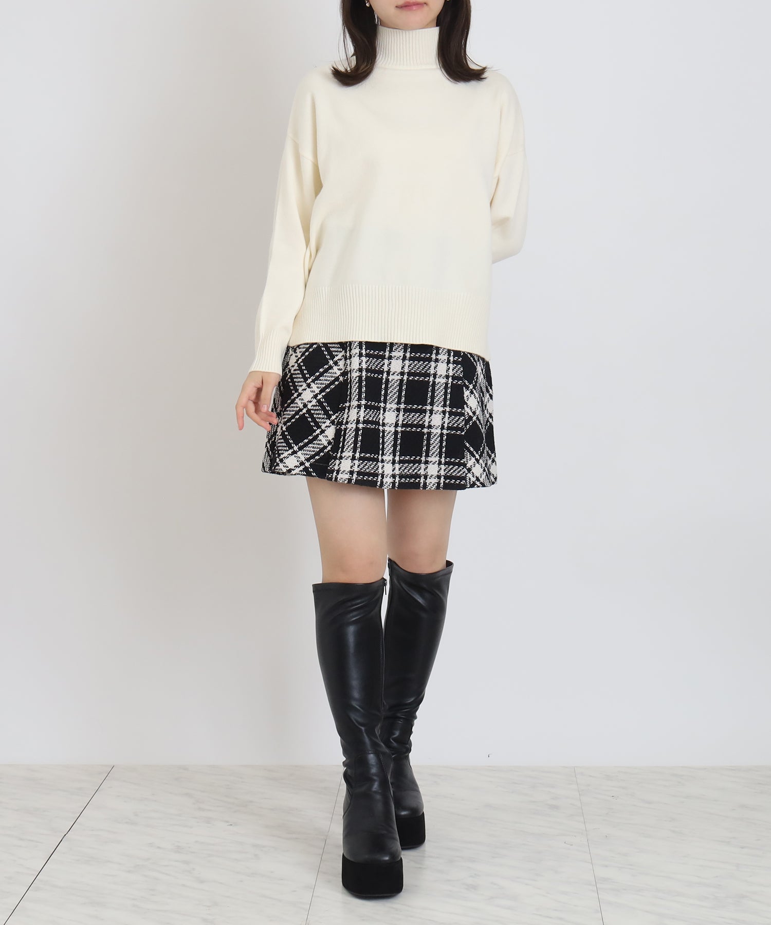 ホワイト model:156 着用サイズ:M