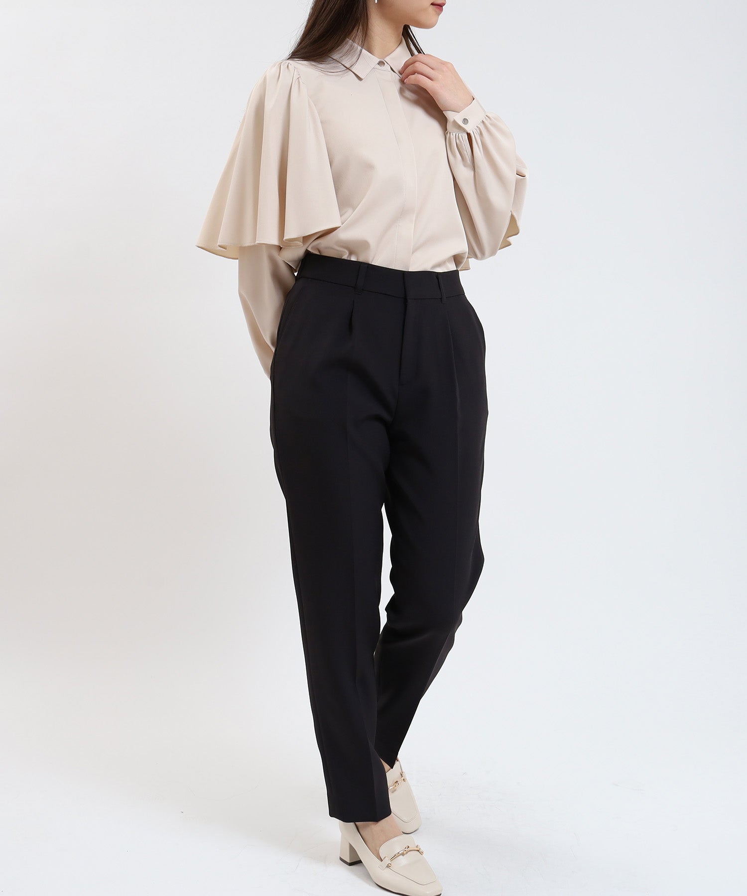 ブラック model:160cm/骨格ウェーブ 着用サイズ:M