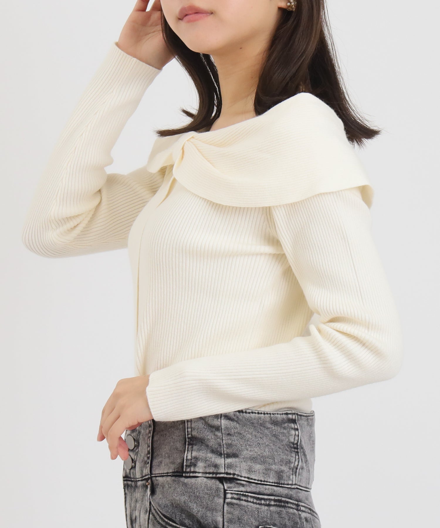 アイボリー model:156 着用サイズ:M