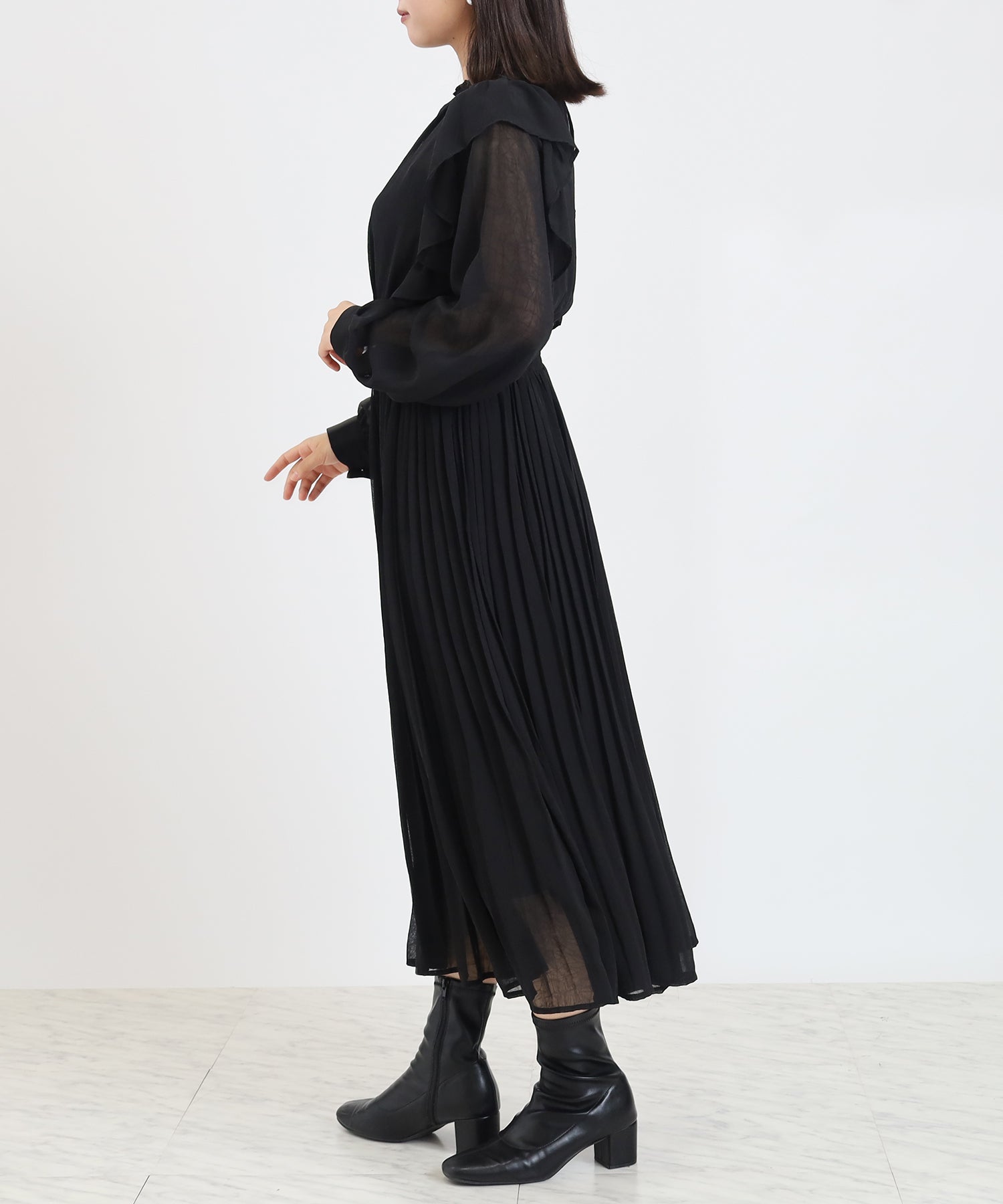 ブラック model:156 着用サイズ:M