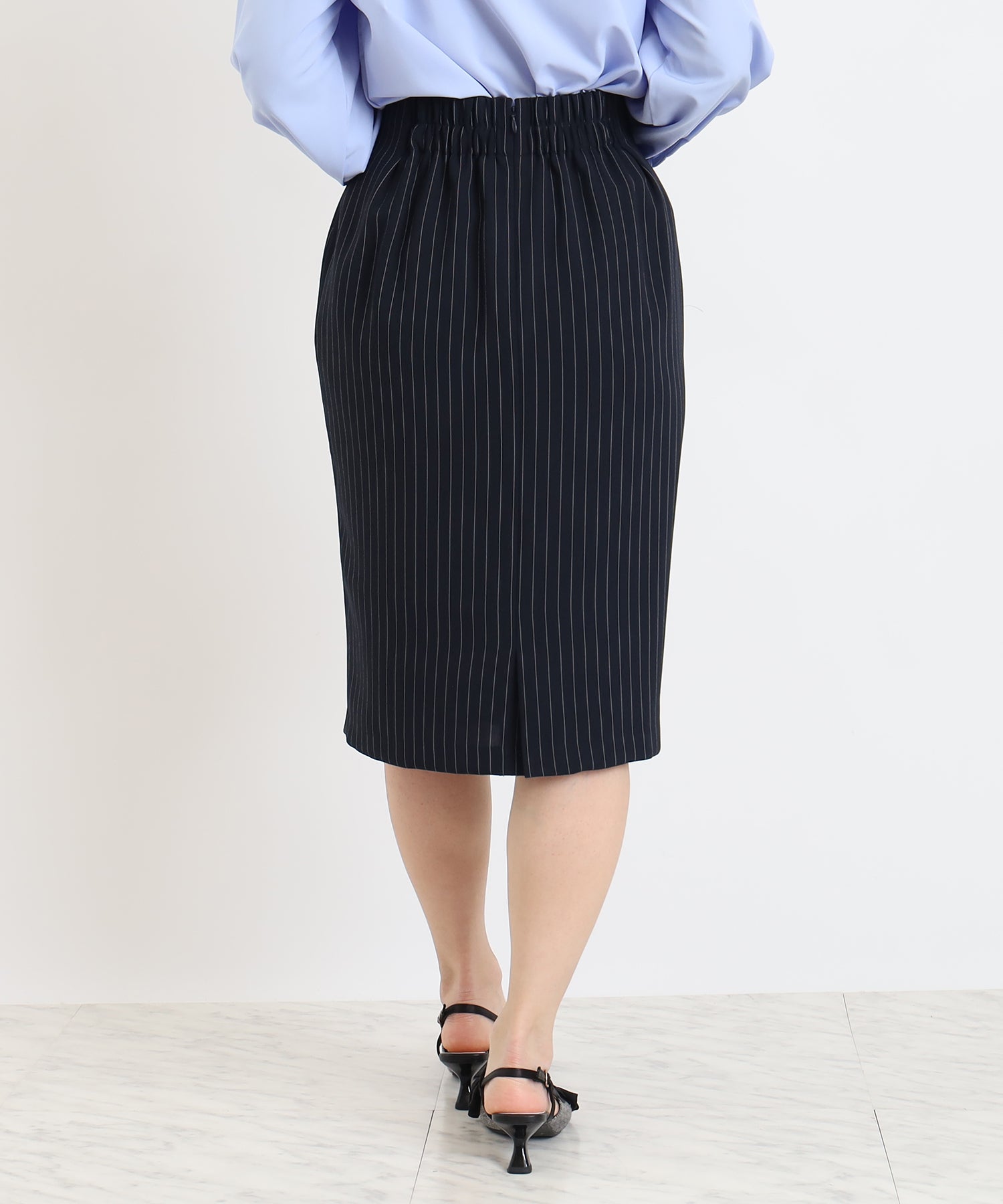 ホワイト×ネイビー model:160cm 着用サイズ:M