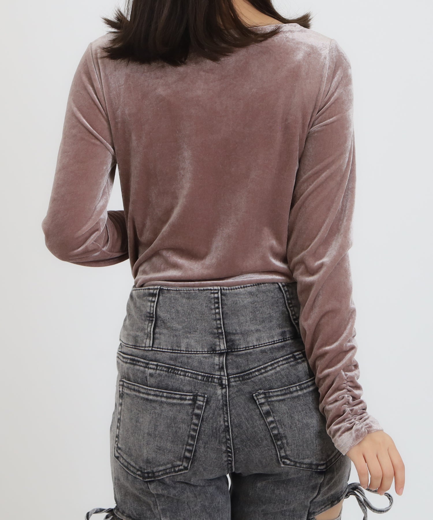 モカ model:156 着用サイズ:M