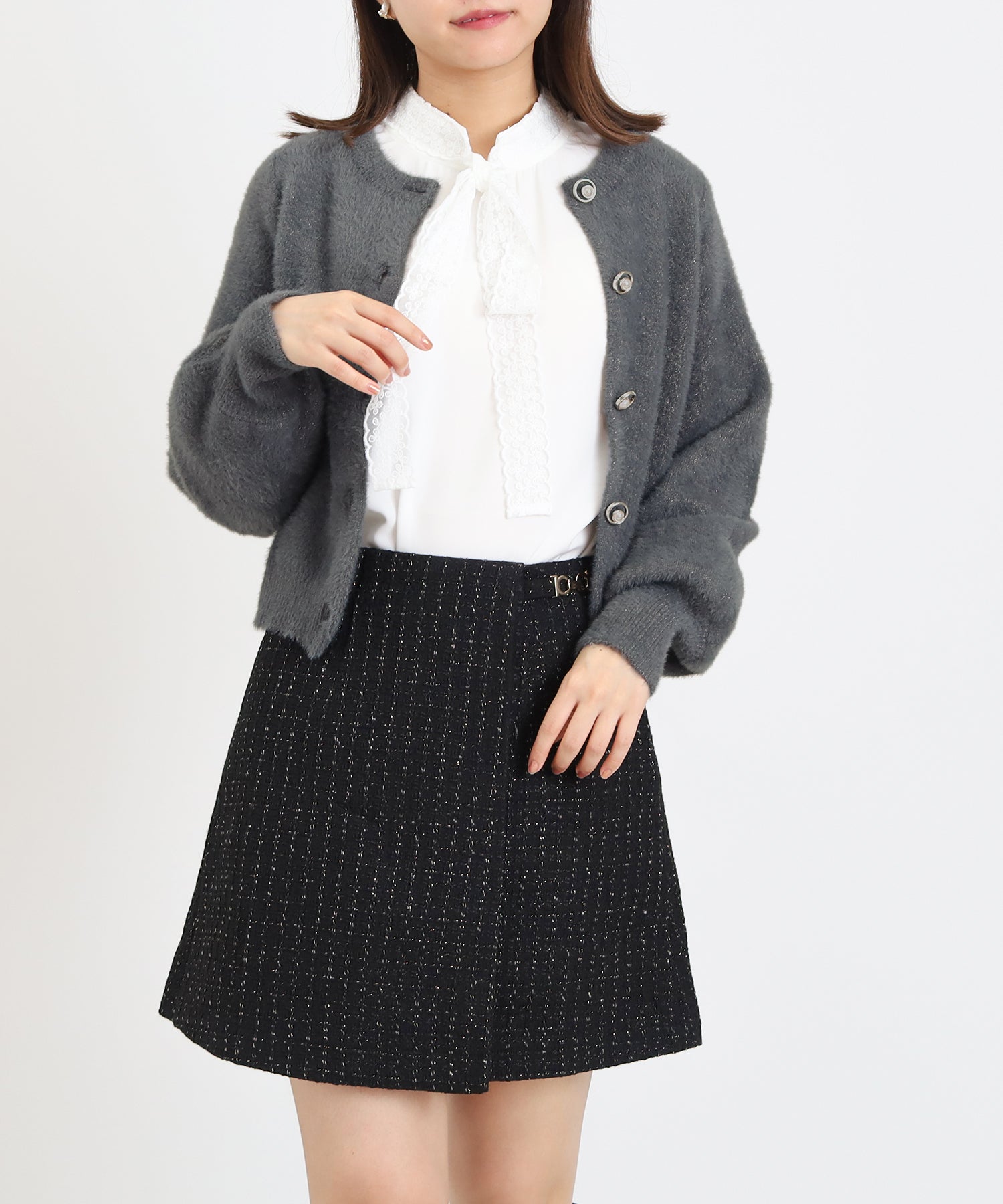 チャコール model:156 着用サイズ:M