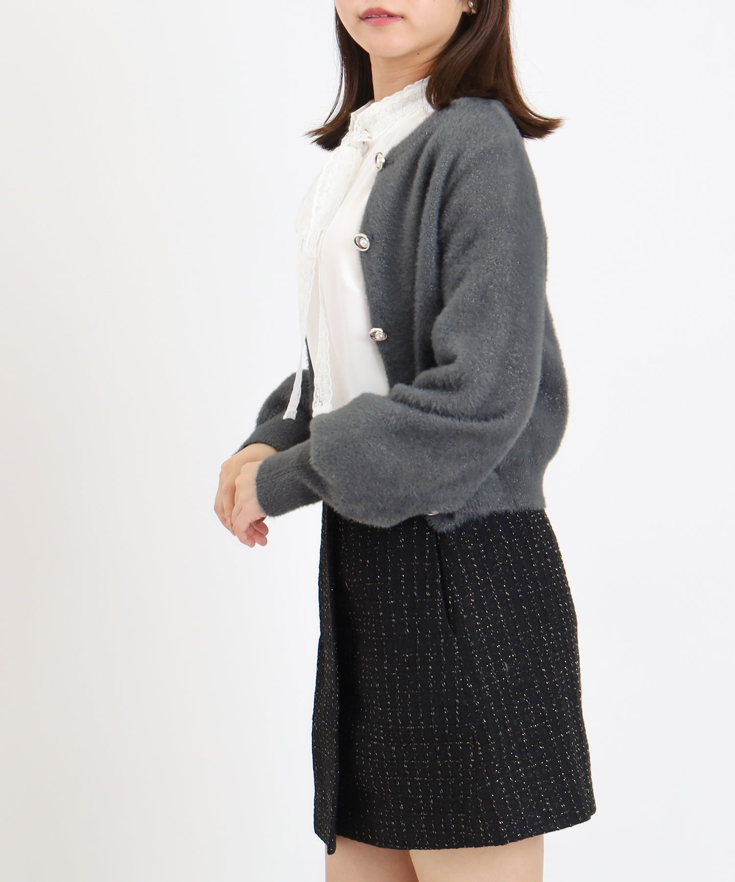 チャコール model:156 着用サイズ:M
