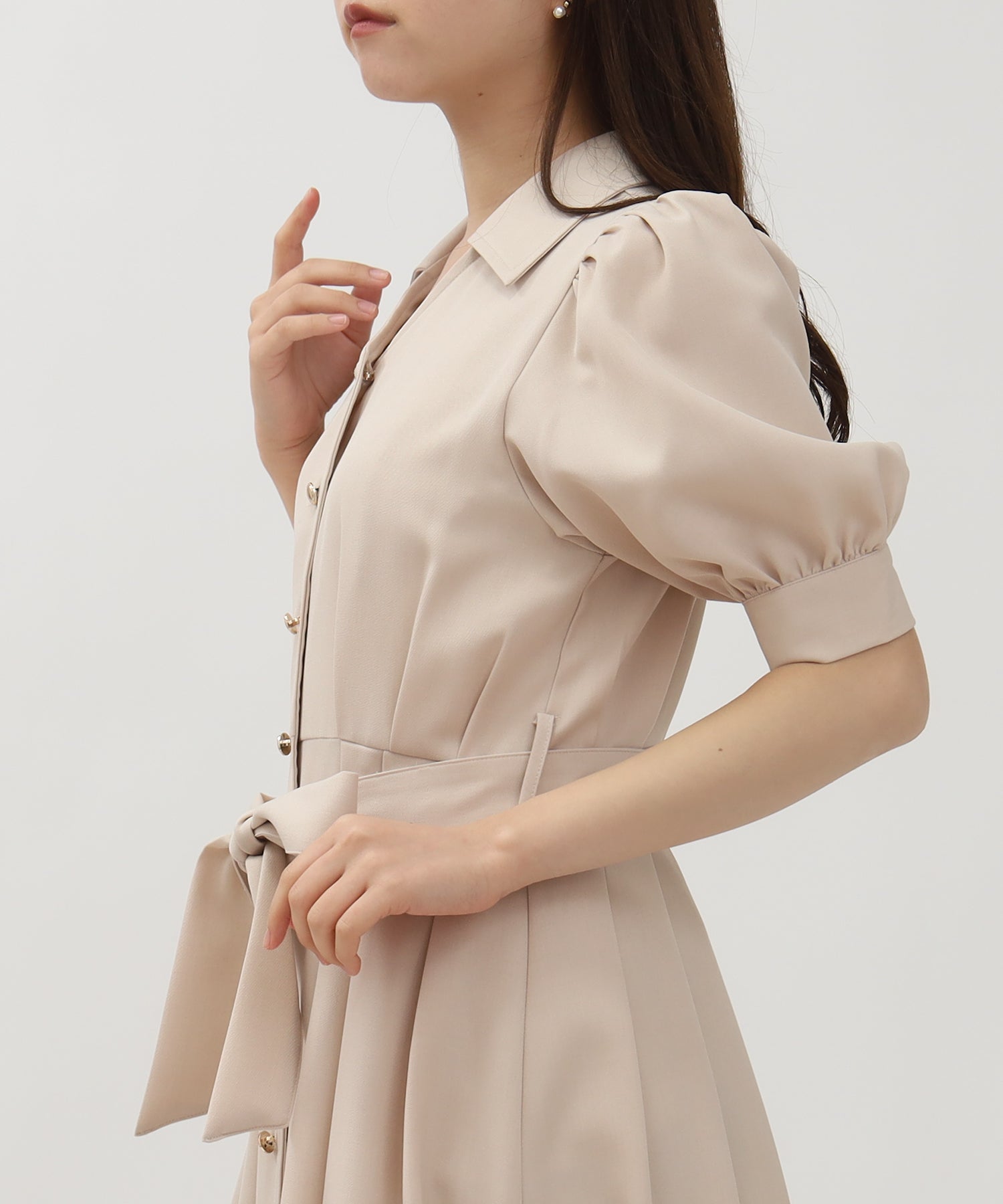 ベージュ model:156 着用サイズ:S