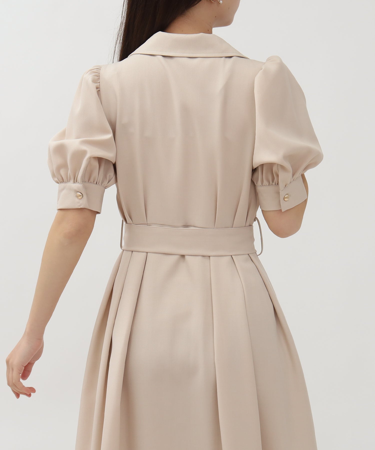 ベージュ model:156 着用サイズ:S