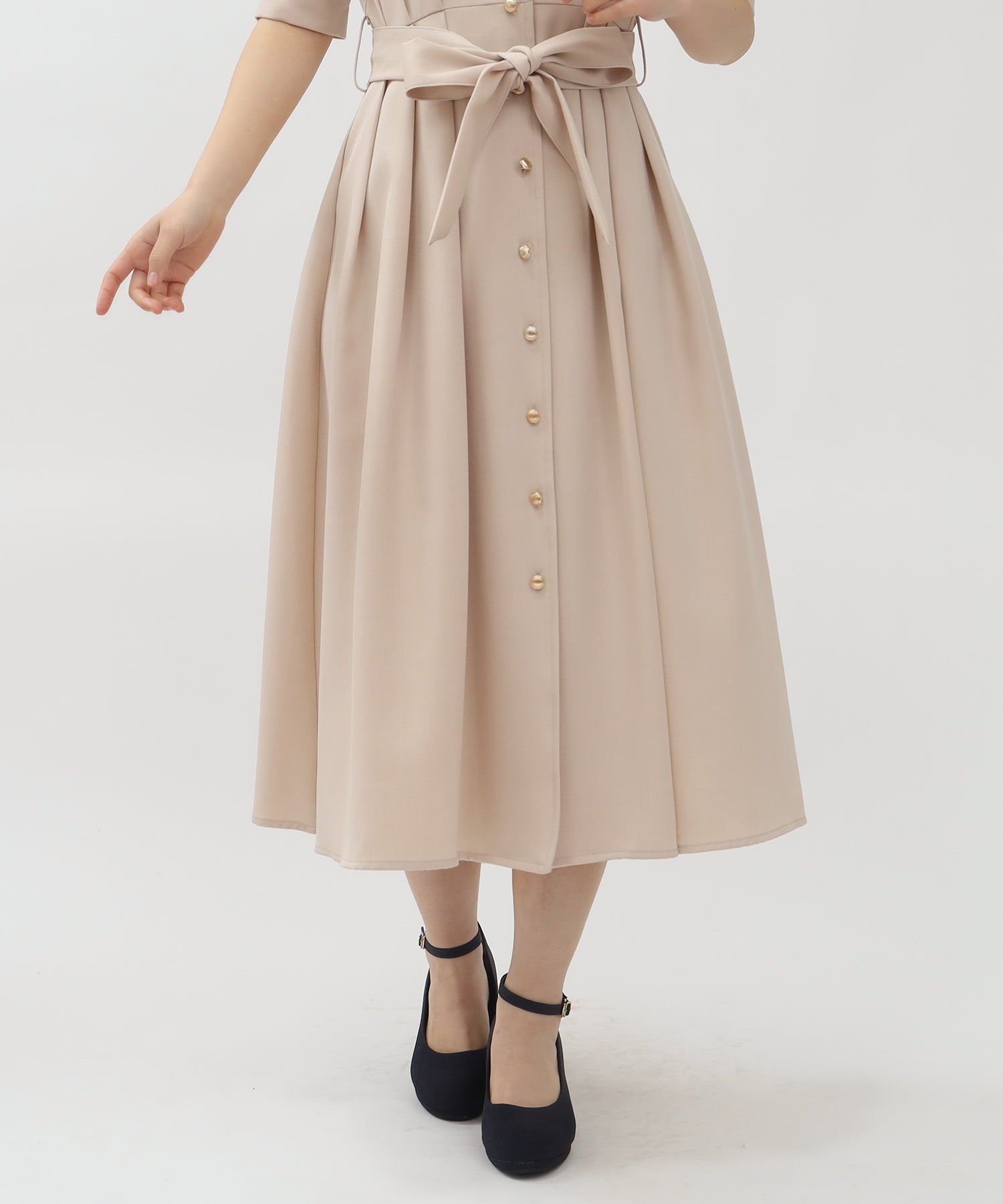 ベージュ model:156 着用サイズ:S