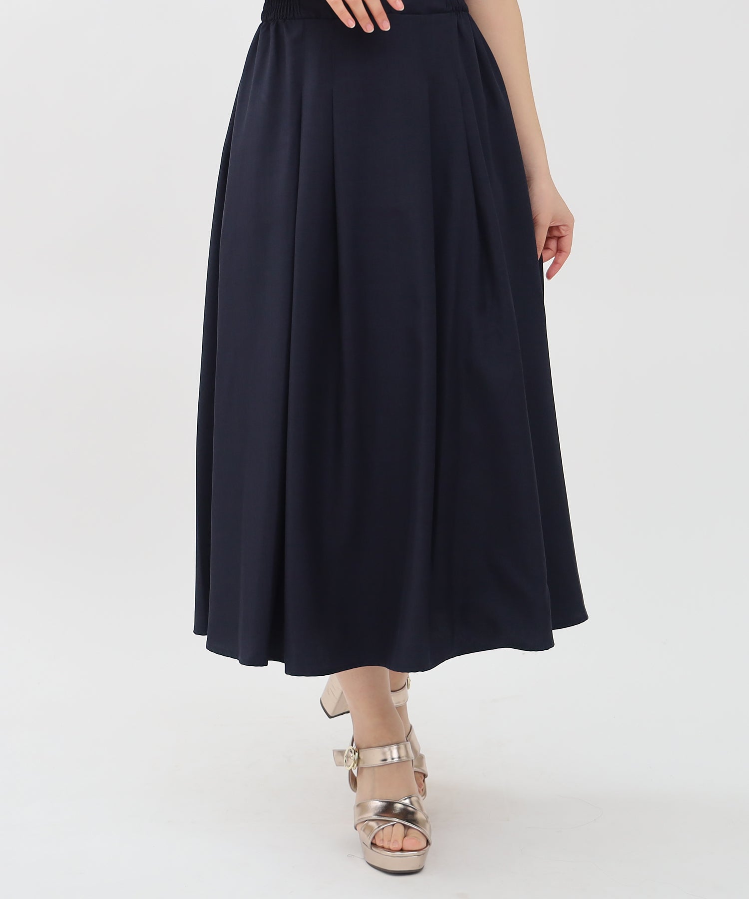 ネイビー model:156 着用サイズ:M