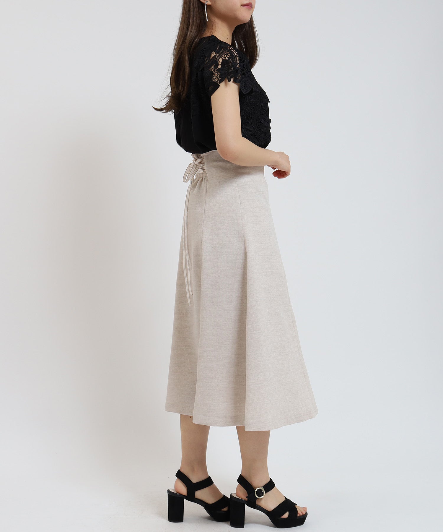 ベージュ model:156cm 着用サイズ:M
