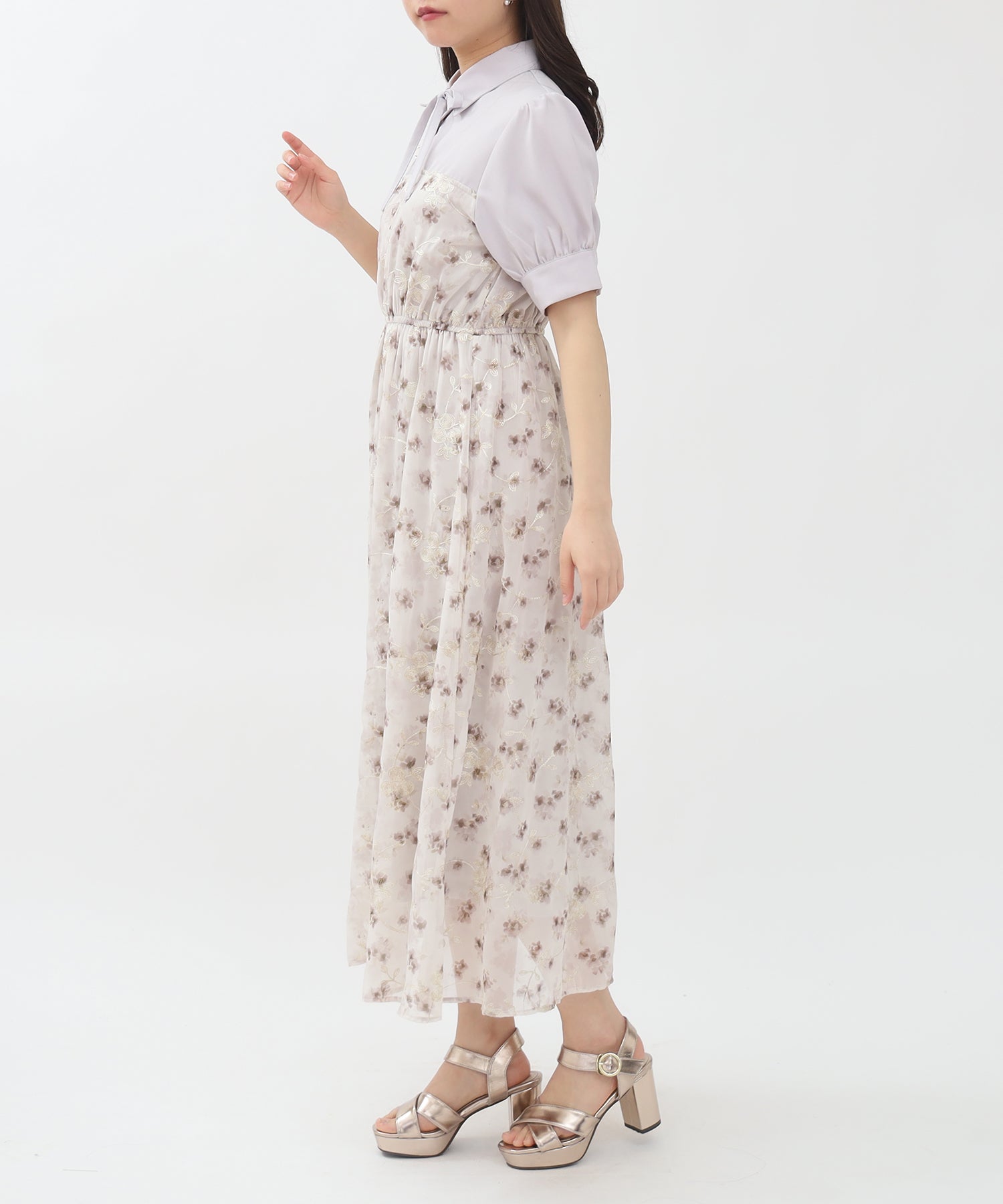ライトグレー model:156 着用サイズ:M