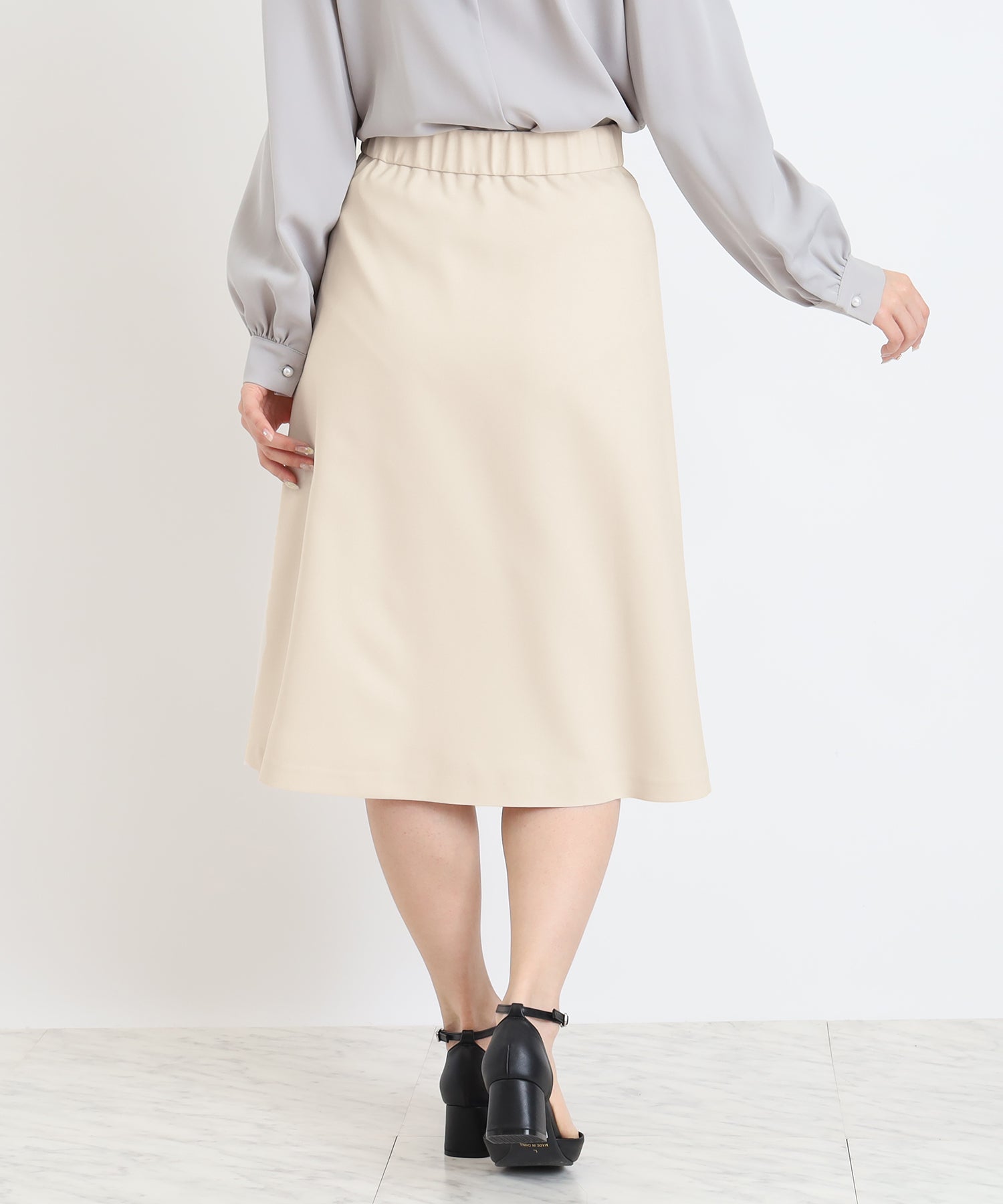 ベージュ model:160cm 着用サイズ:M