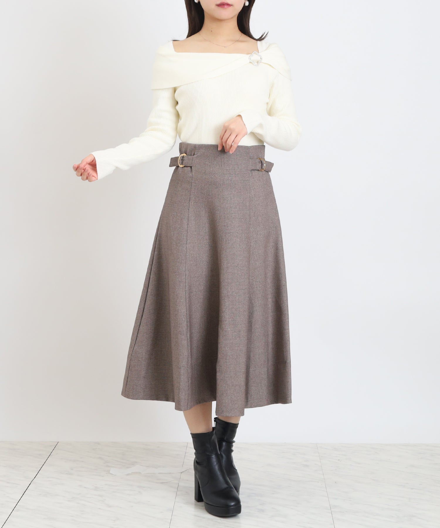 ホワイト model:156 着用サイズ:M