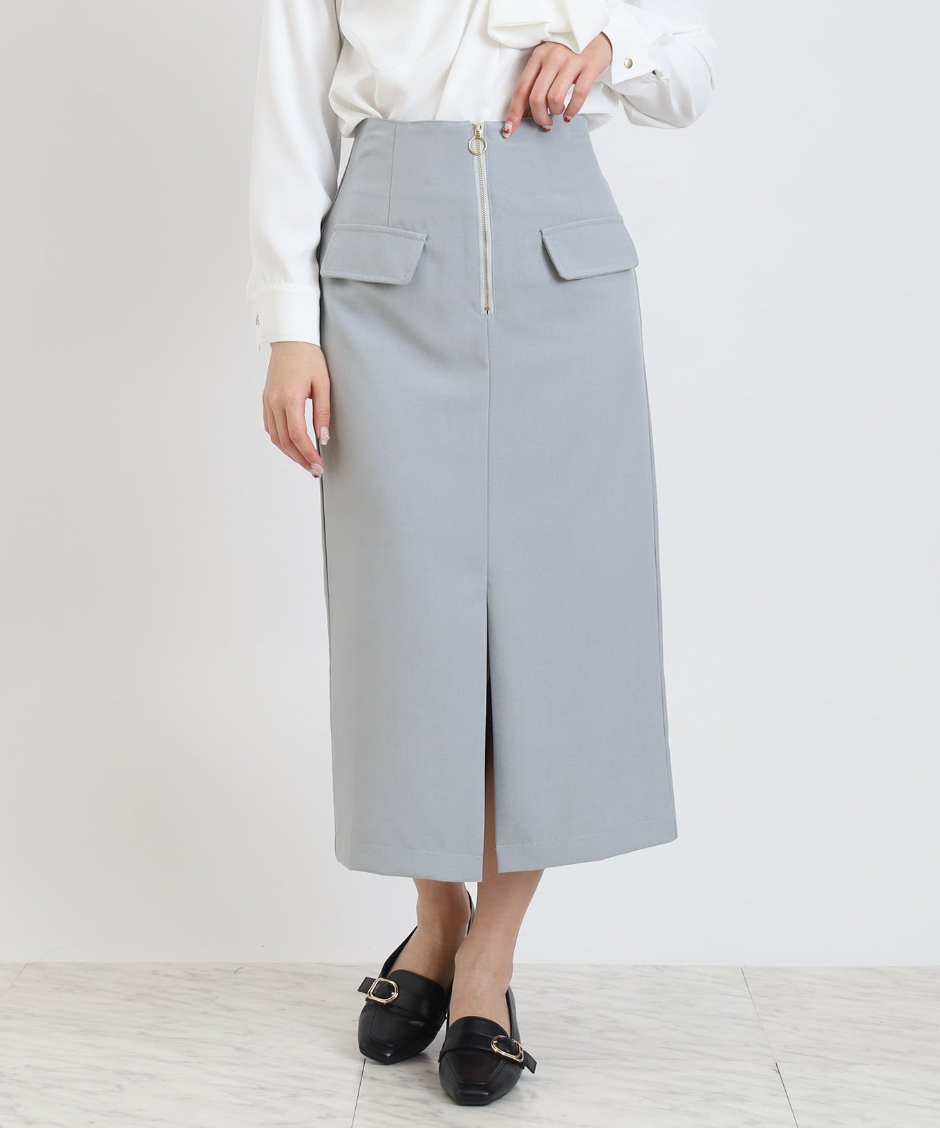 リングチャームセンタージップタイトスカート