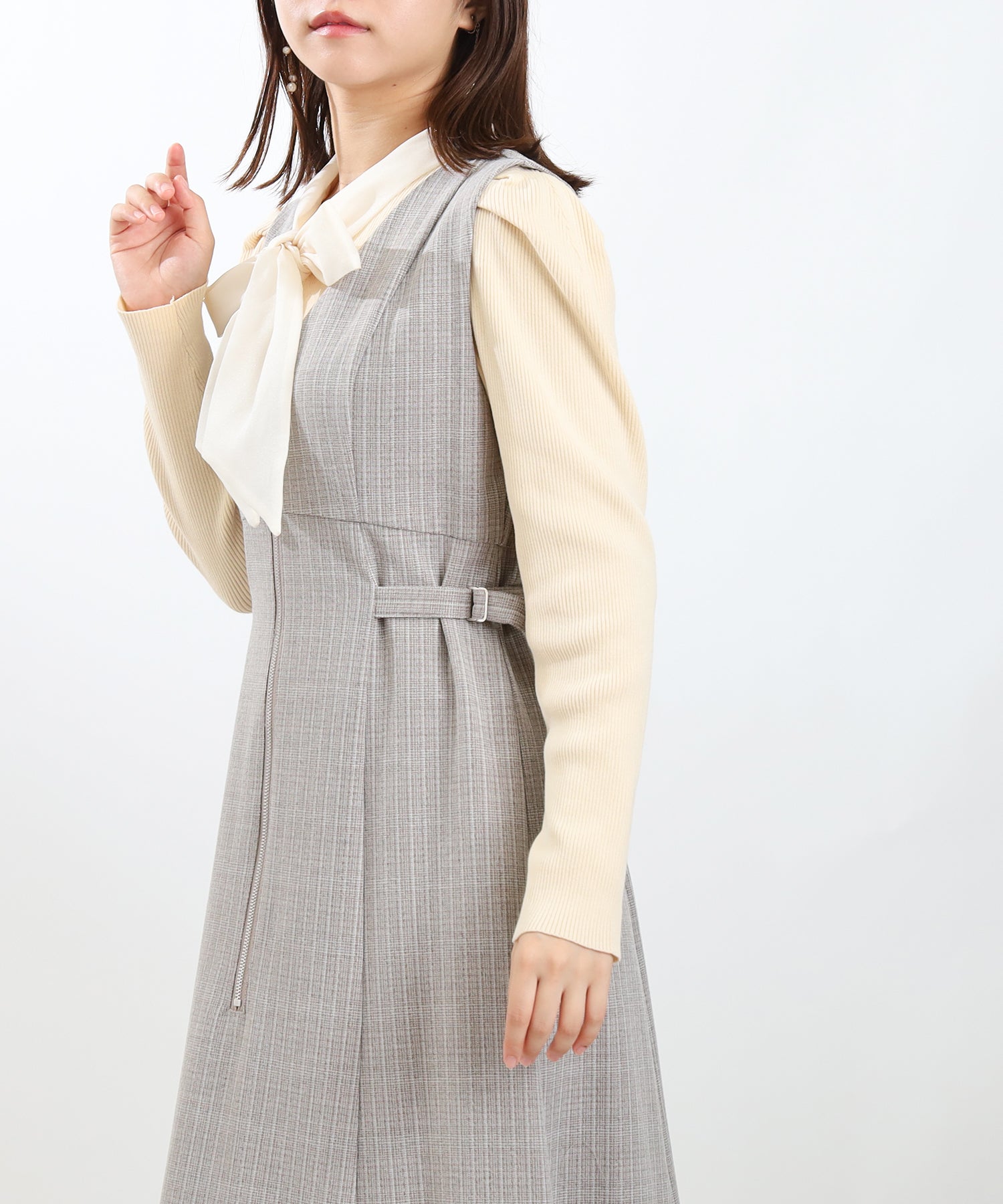 アイボリー model:156 着用サイズ:M