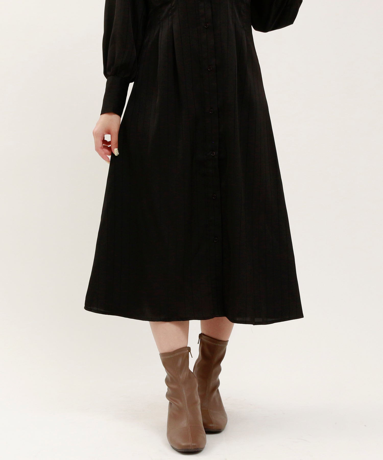 ブラック model:160cm/骨格ウェーブ 着用サイズ:M