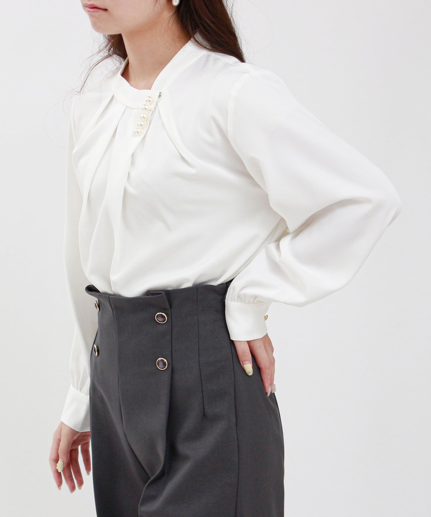 ホワイト model:160cm/骨格ウェーブ 着用サイズ:M