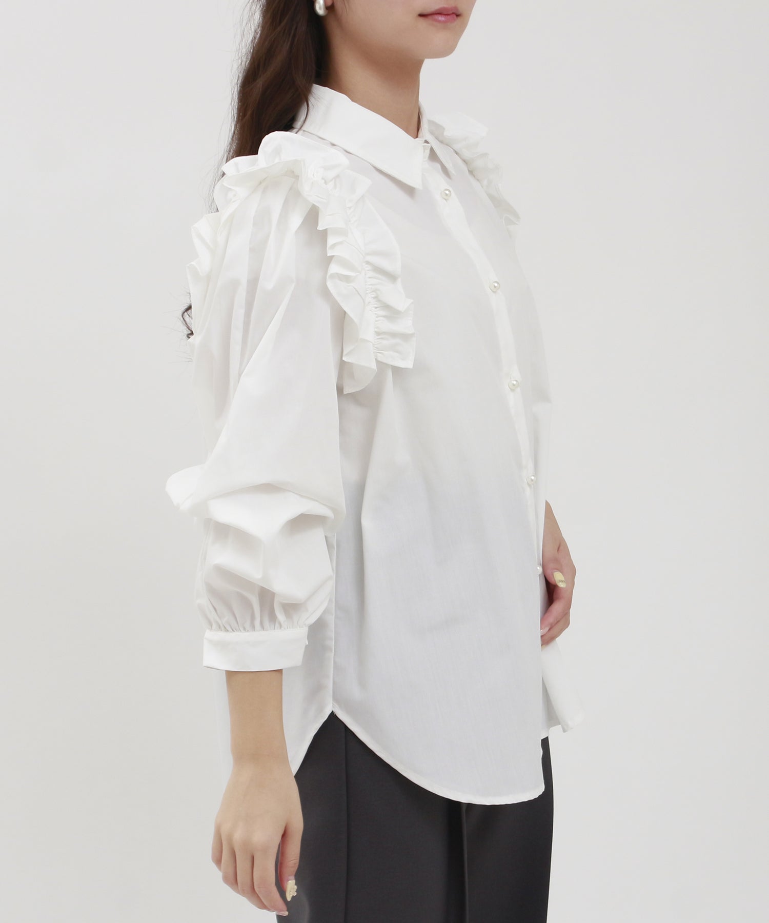 ホワイト model:160cm/骨格ウェーブ 着用サイズ:M