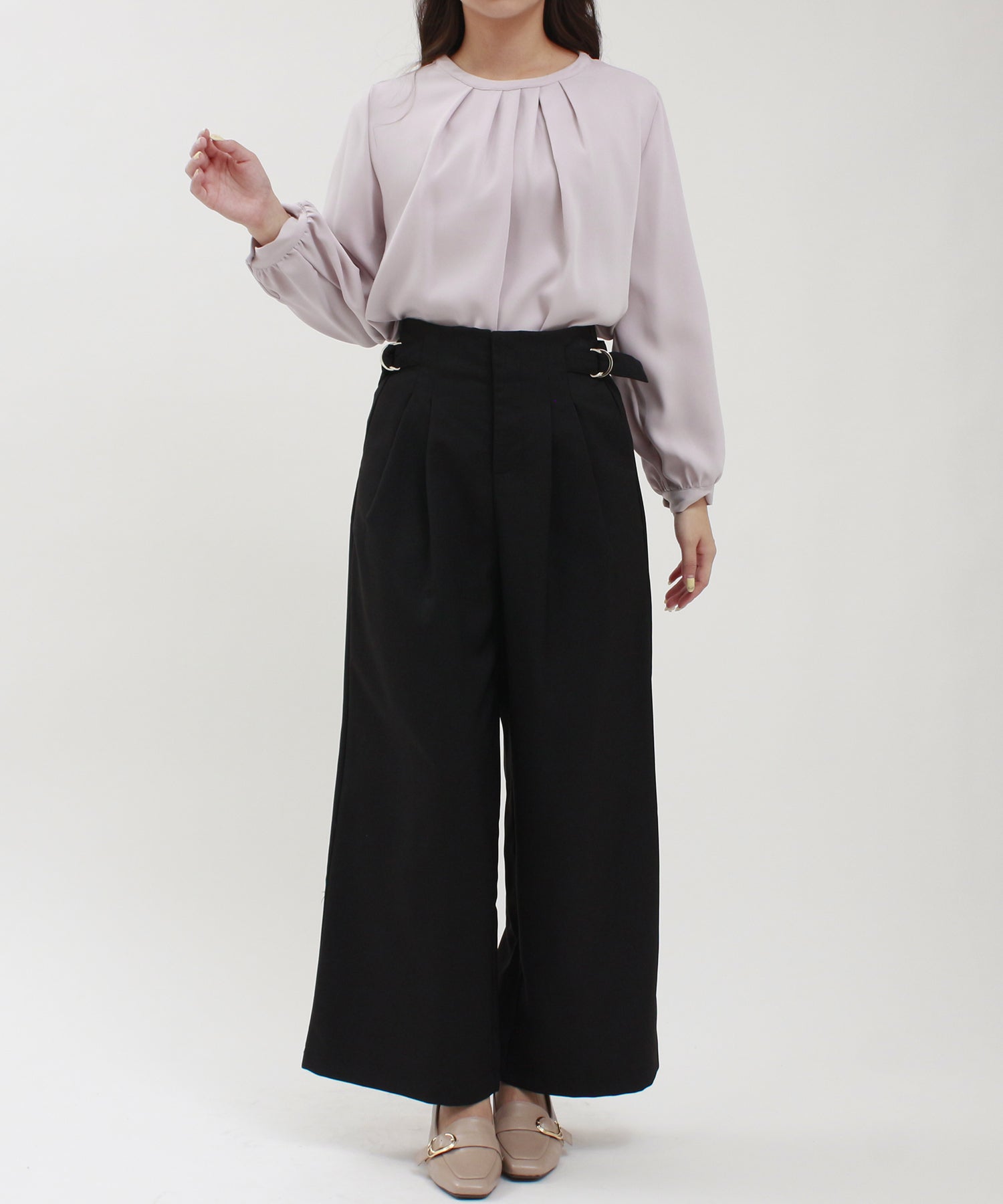 ピンクベージュ model:160cm/骨格ウェーブ 着用サイズ:M