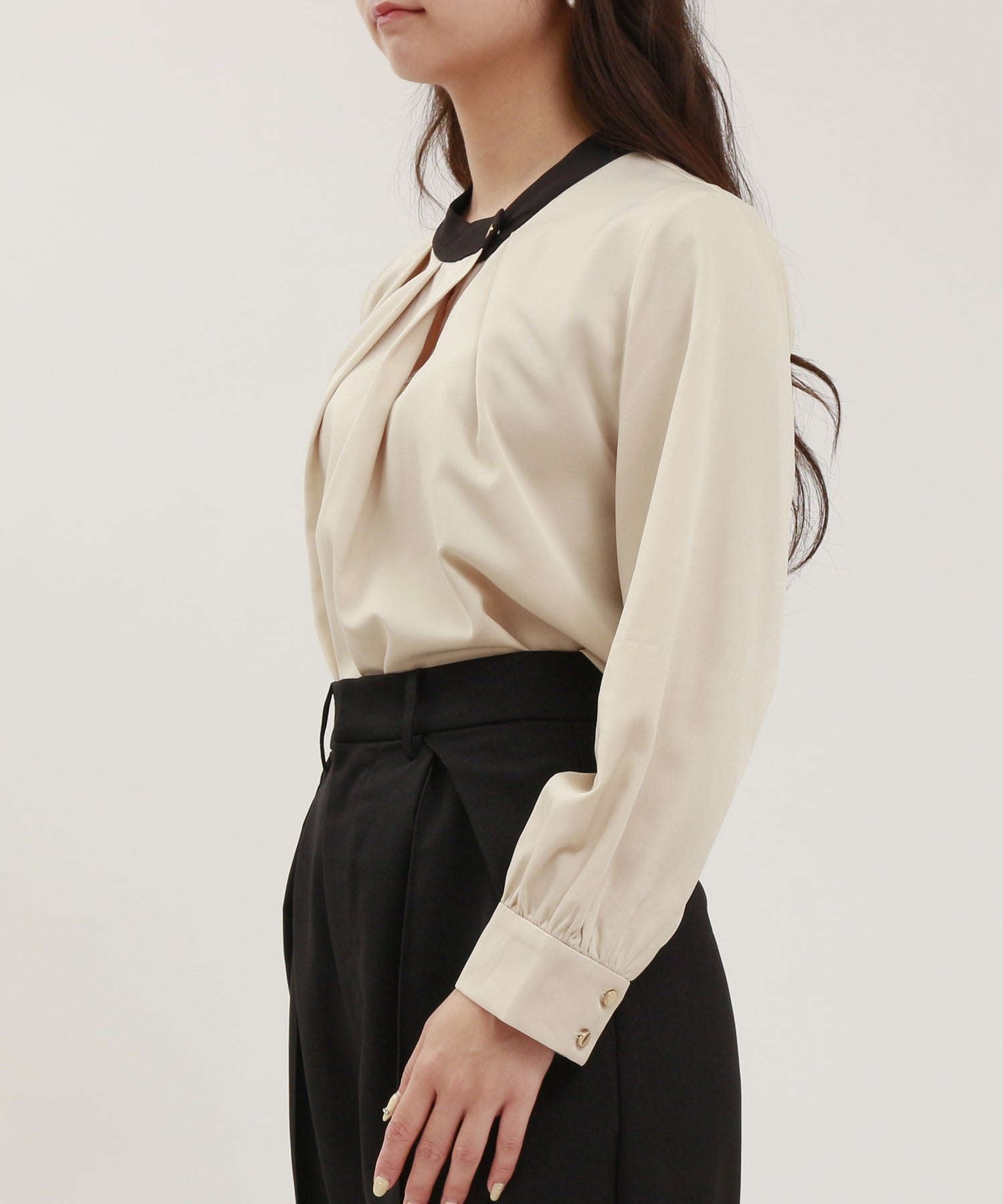 ベージュ model:160 着用サイズ:M