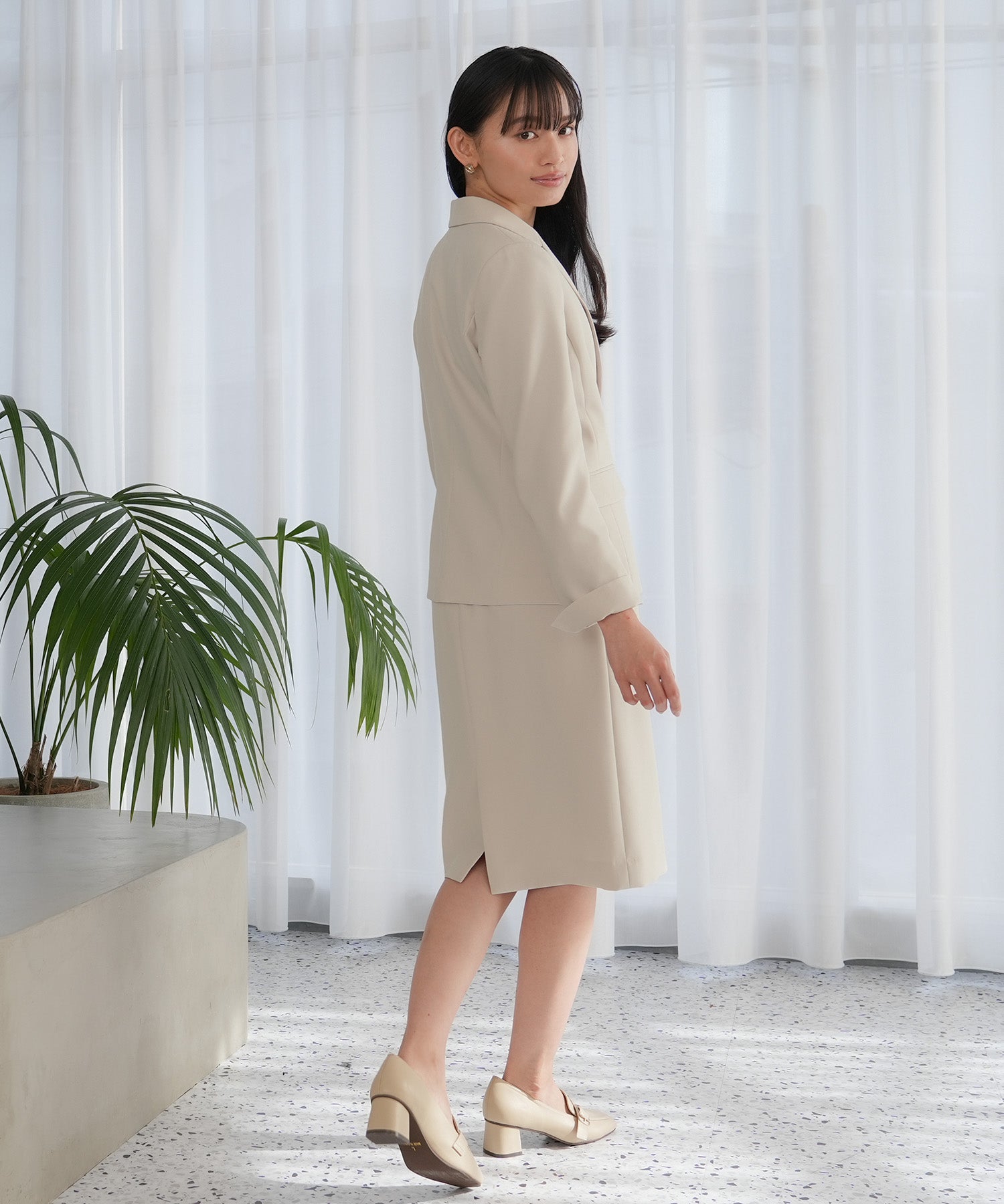 ベージュ model:165cm 着用サイズ:M