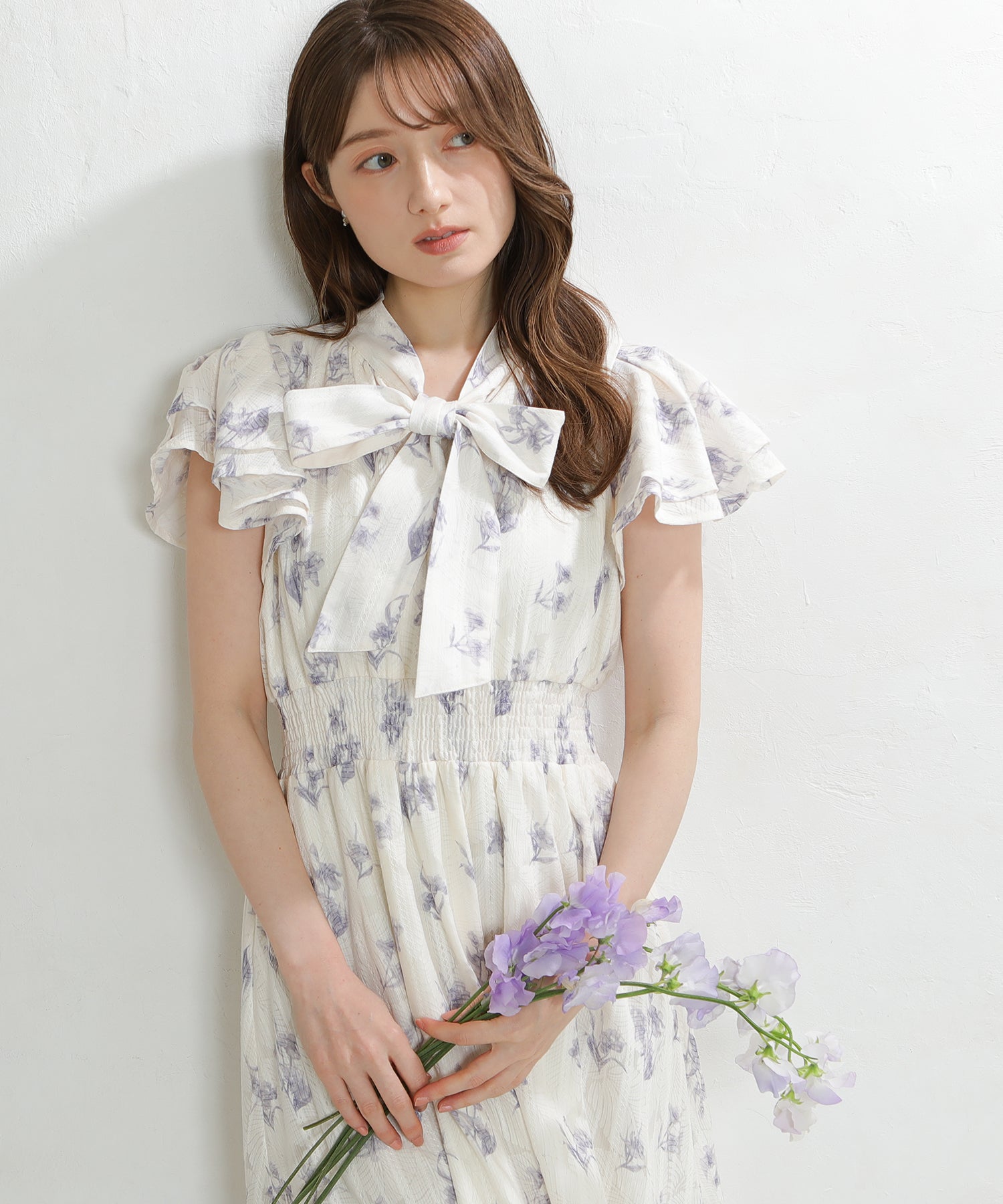 花柄リボンタイワンピース