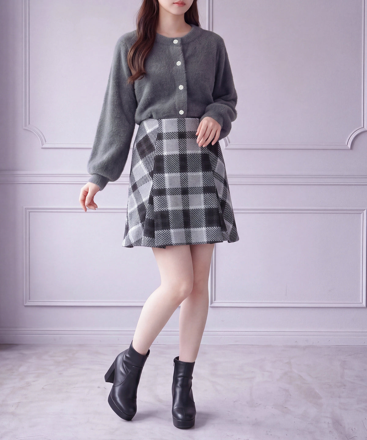 チャコール(AI画像) model：160cm 着用サイズ：M