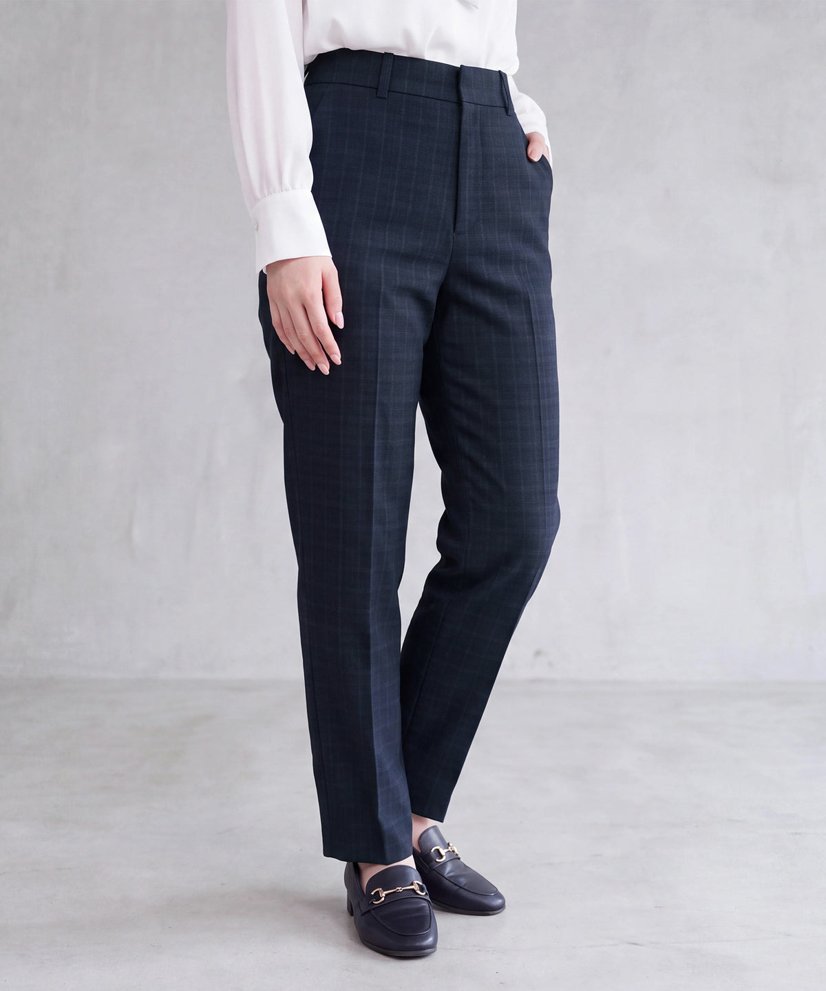 ネイビー　model：160　着用サイズ：M(AI画像)