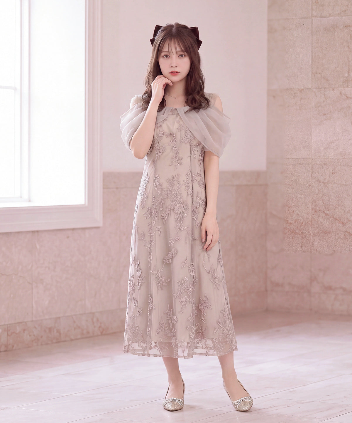 ベージュ(AI画像)　model：156　着用サイズ：S